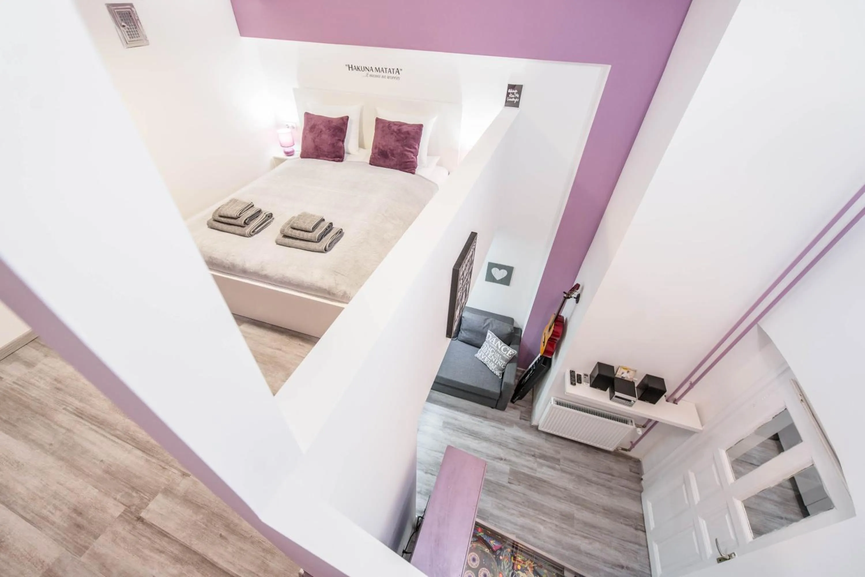 Area and facilities, Bed in happy home POP