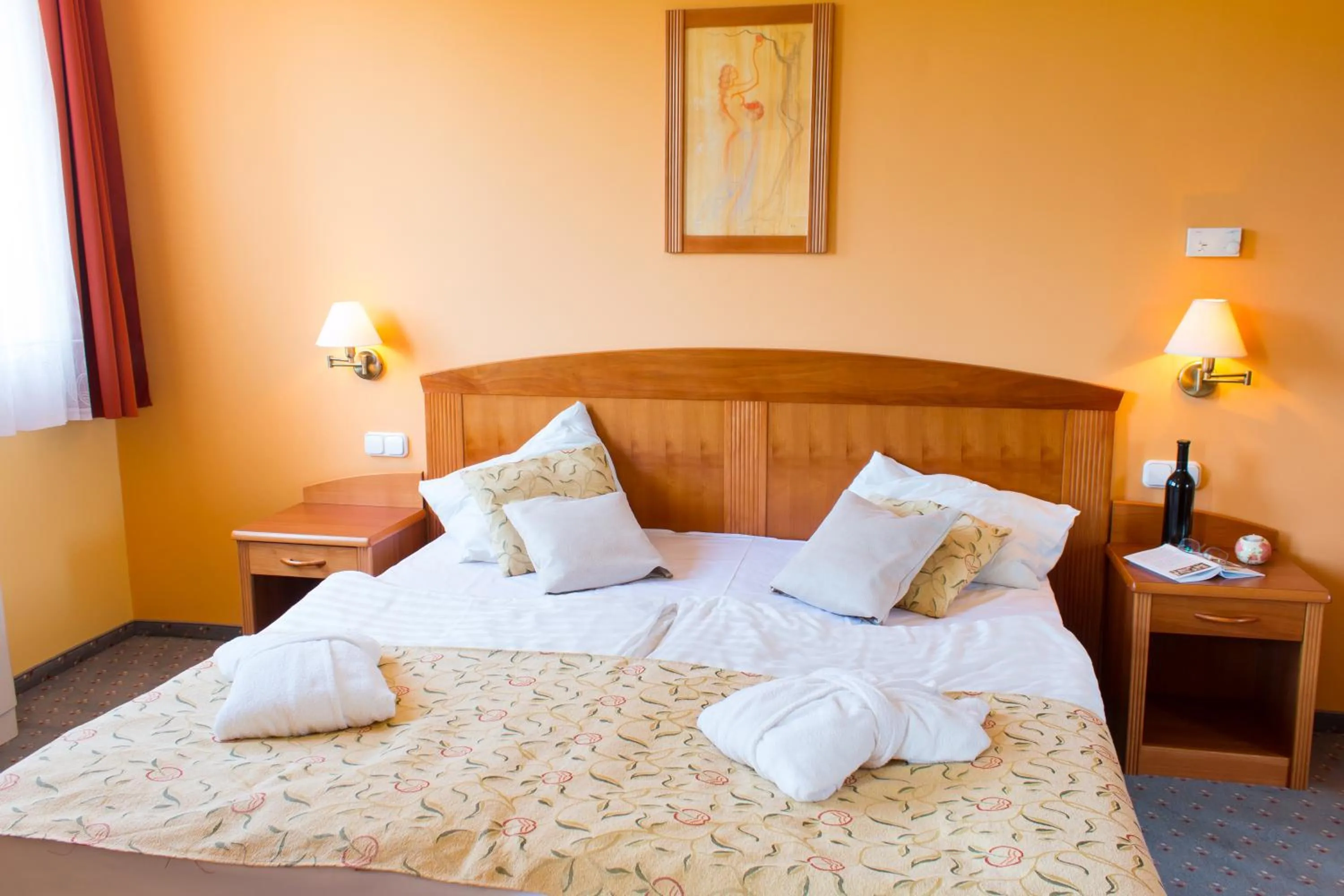 Karos Gold 813 Wellness Apartman