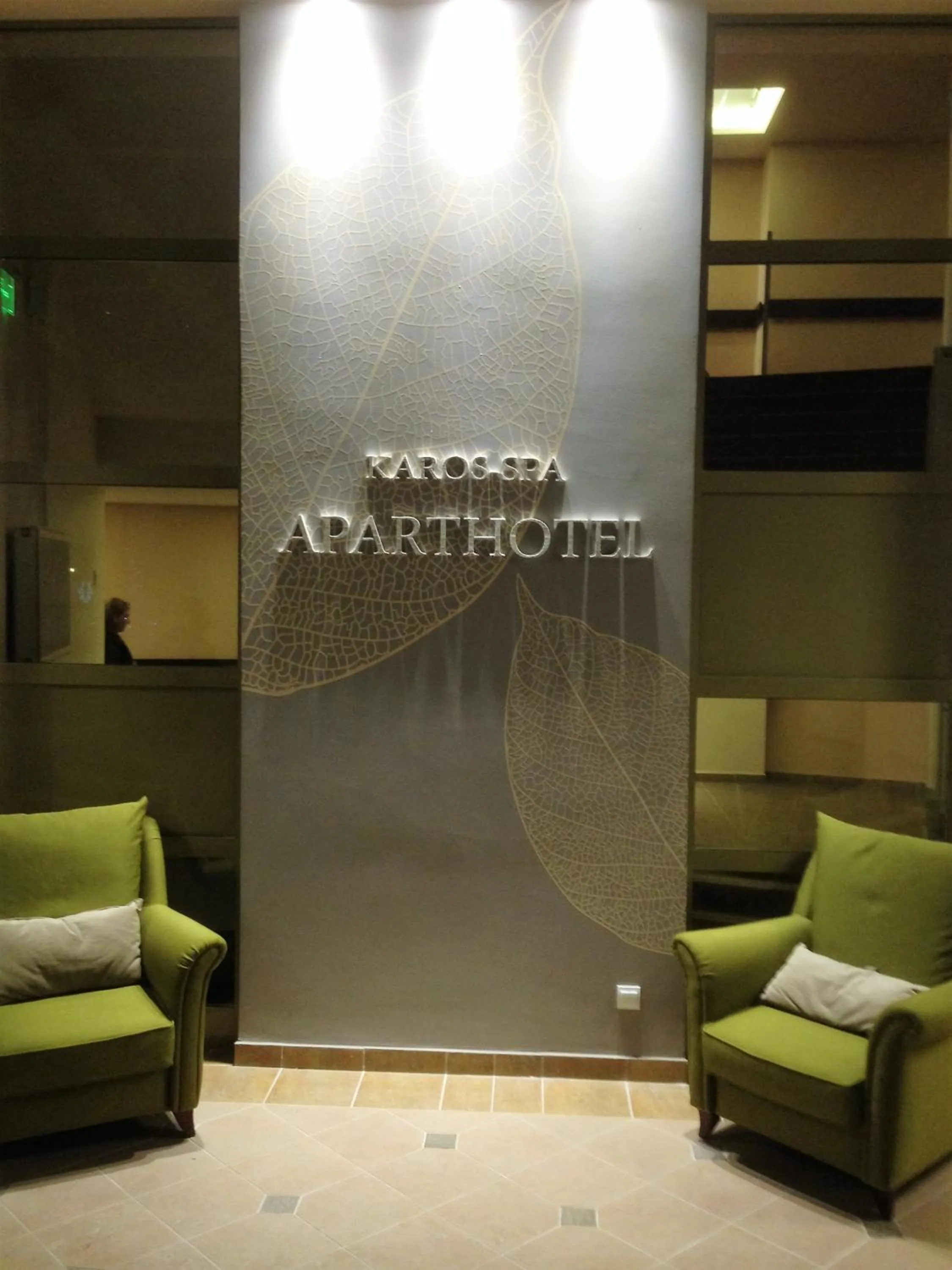 Karos Gold 813 Wellness Apartman