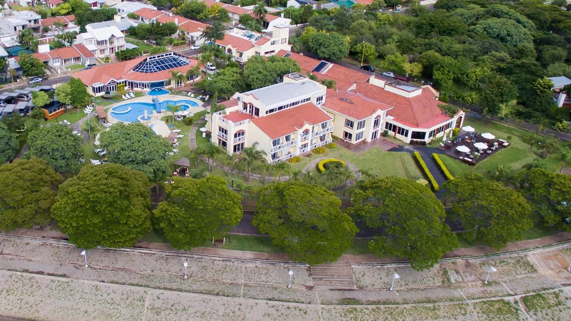 Property building in Costa Del Sol
