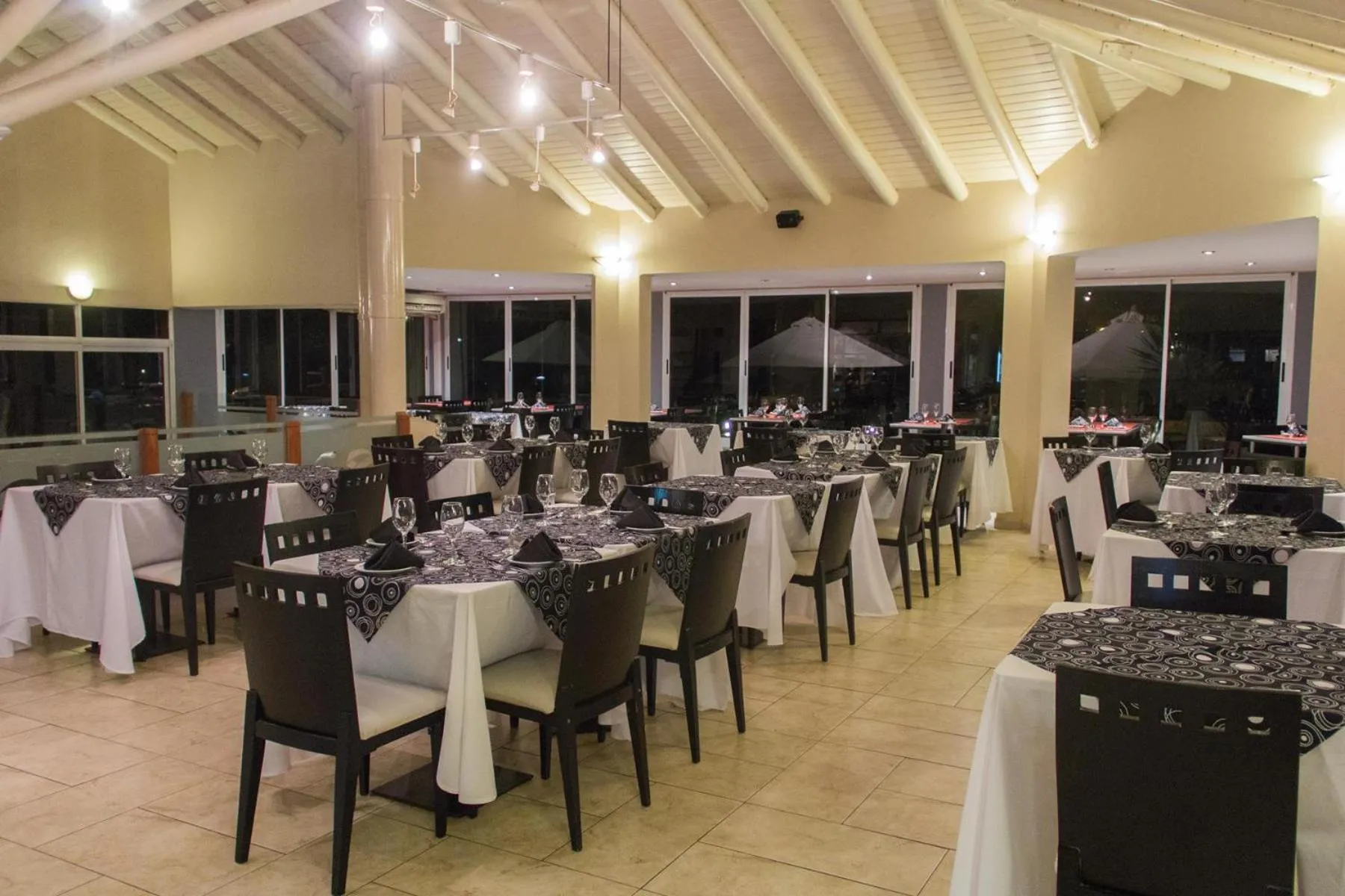 Restaurant/places to eat in Costa Del Sol