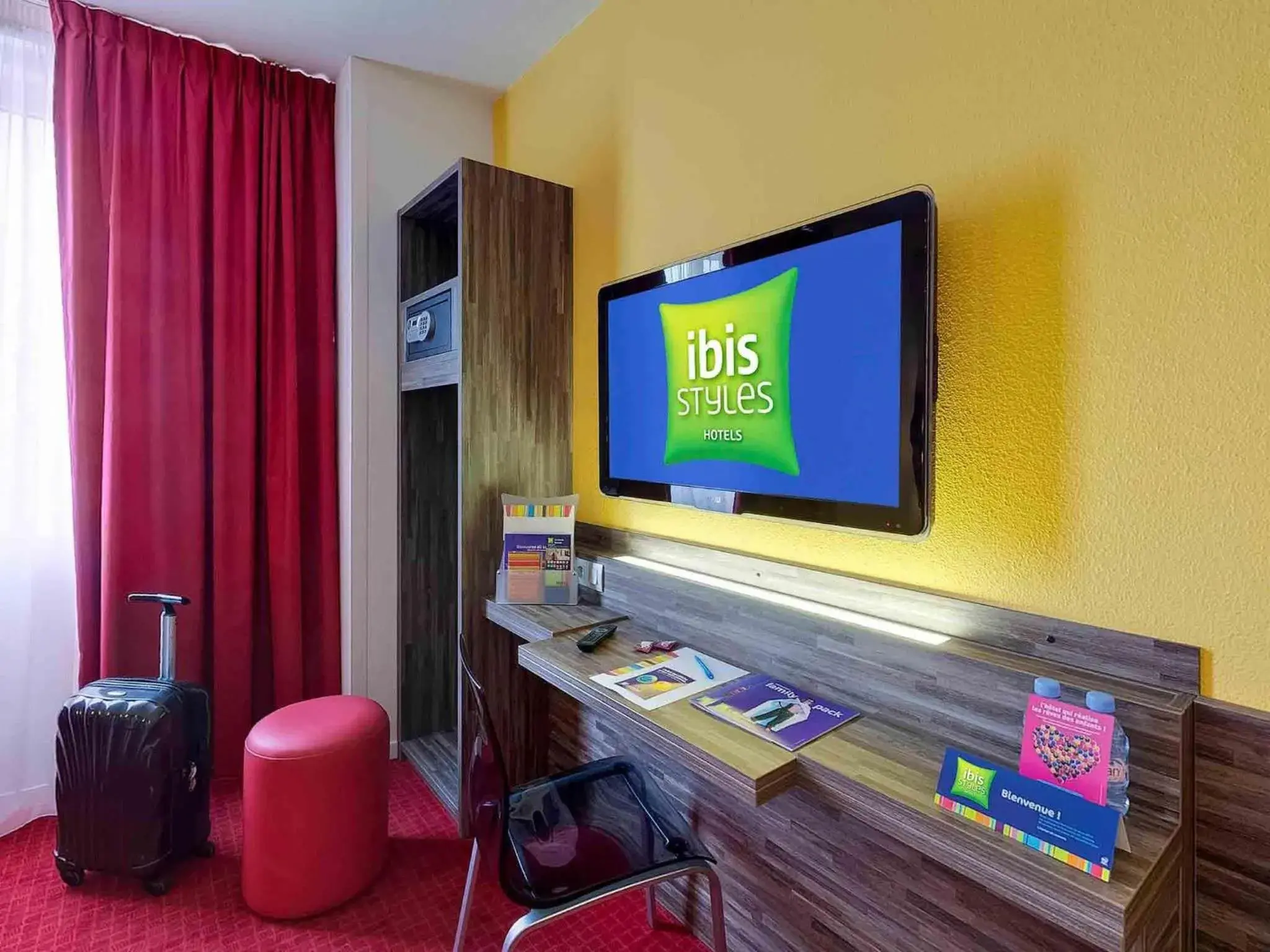 Bedroom in ibis Styles Rennes Centre Gare Nord Bedroom in ibis Styles Rennes Centre Gare Nord