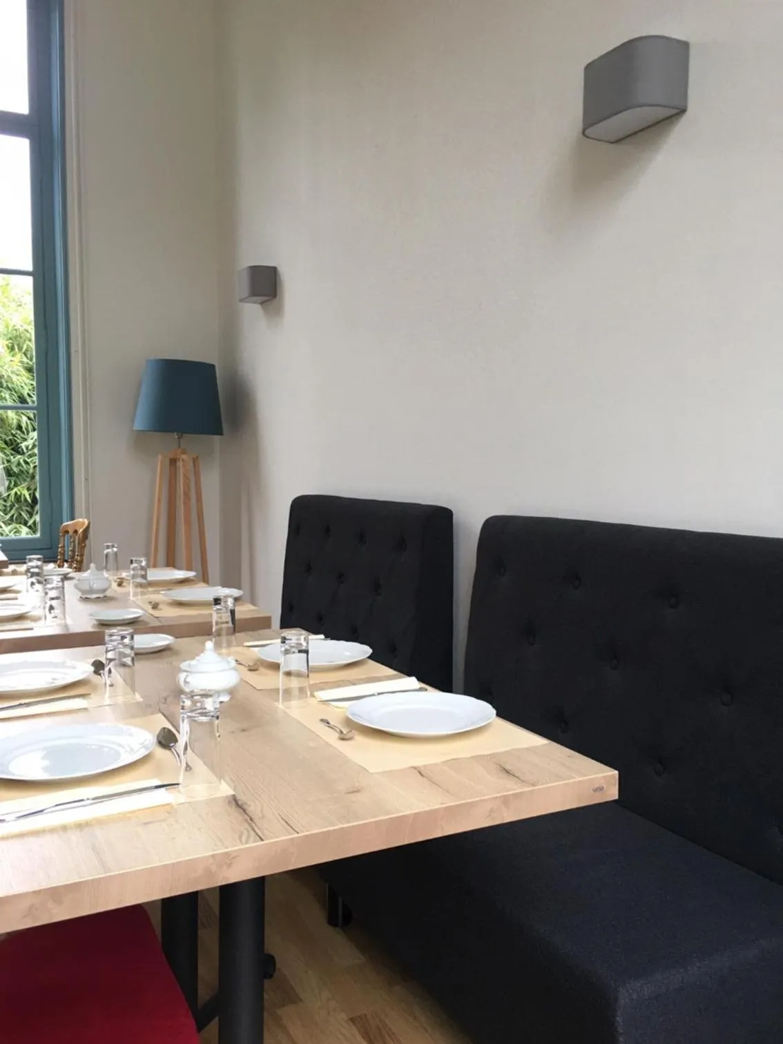 Breakfast in Chateau D'aubry