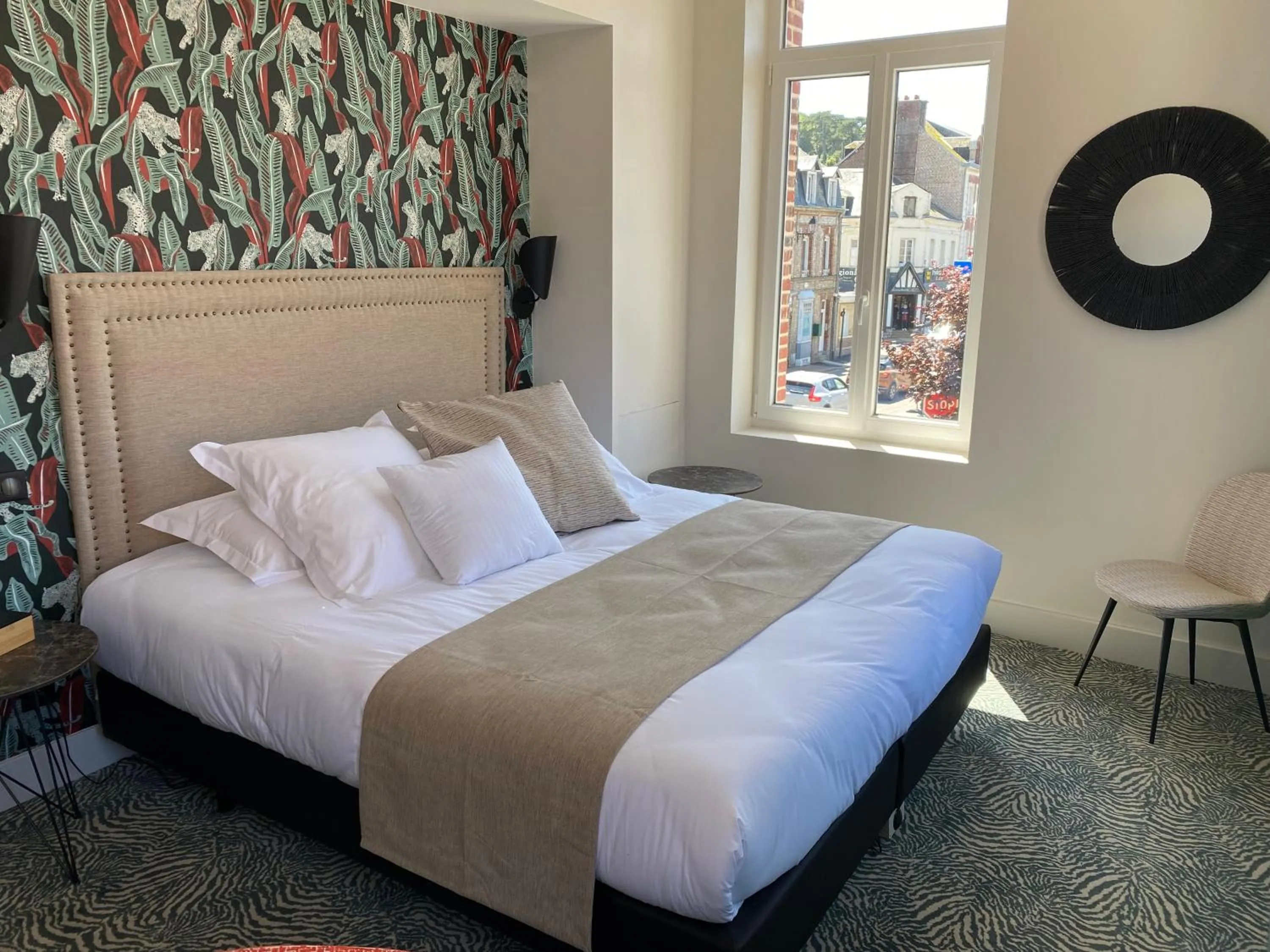 Bed in La villa 10 HÔTEL SPA