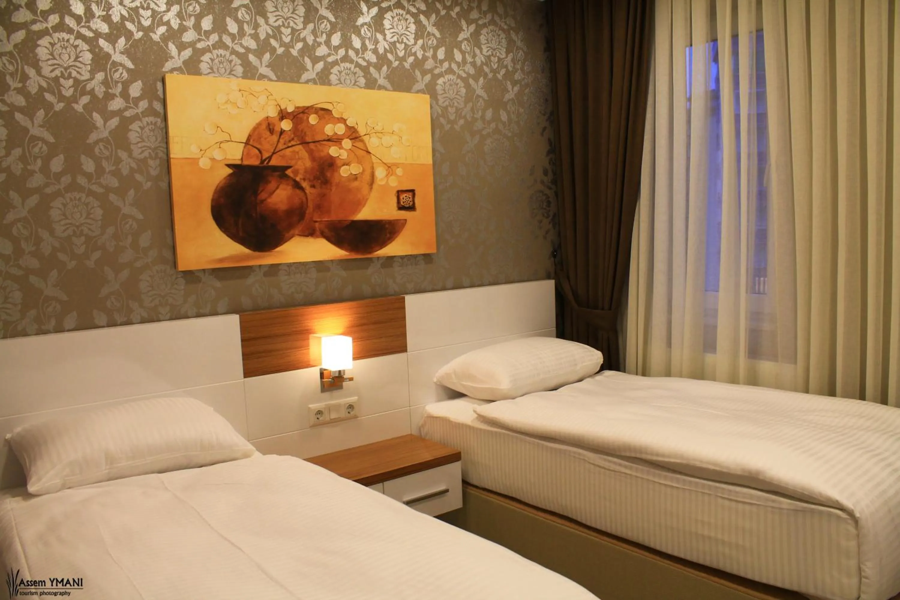 Bedroom, Bed in Qamar Prestige Suites