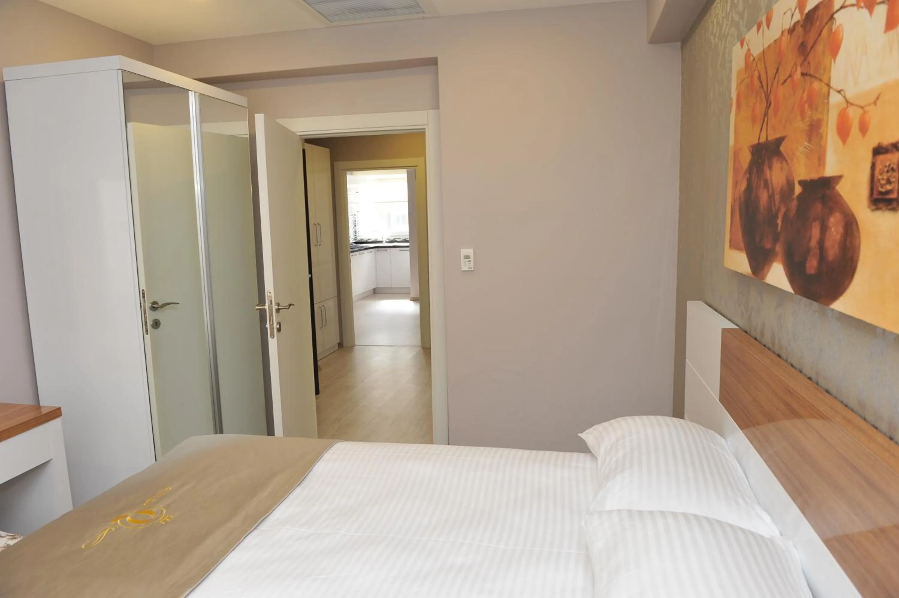 Other, Bed in Qamar Prestige Suites