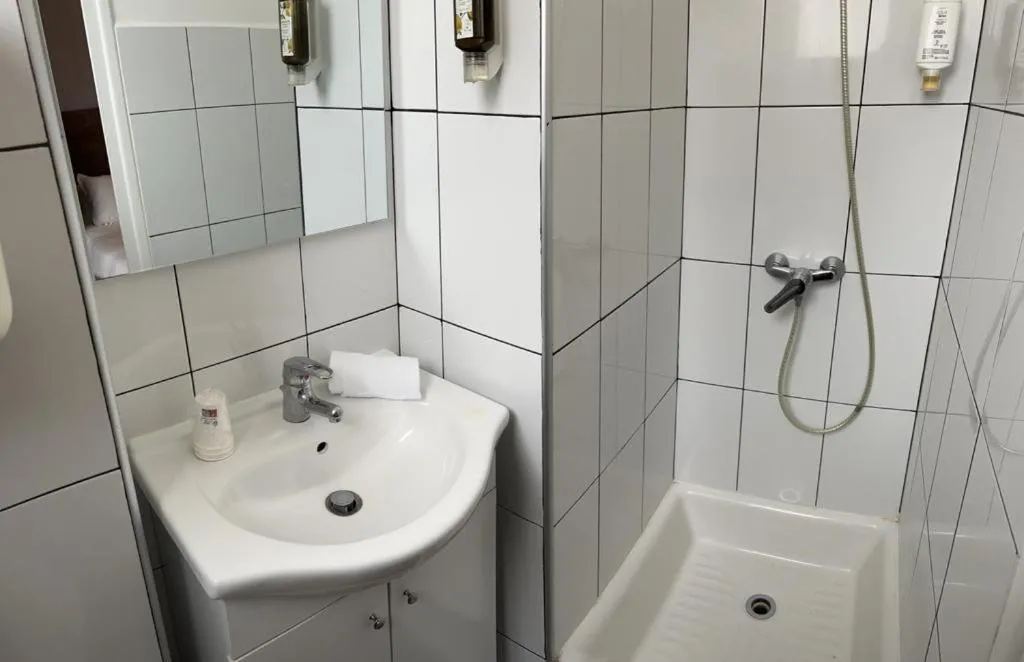 Hotel Moderne Vichy Soirée étape