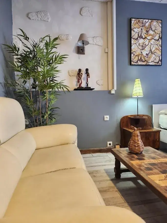 Bedroom in Ariane Hôtel Bedroom in Ariane Hôtel