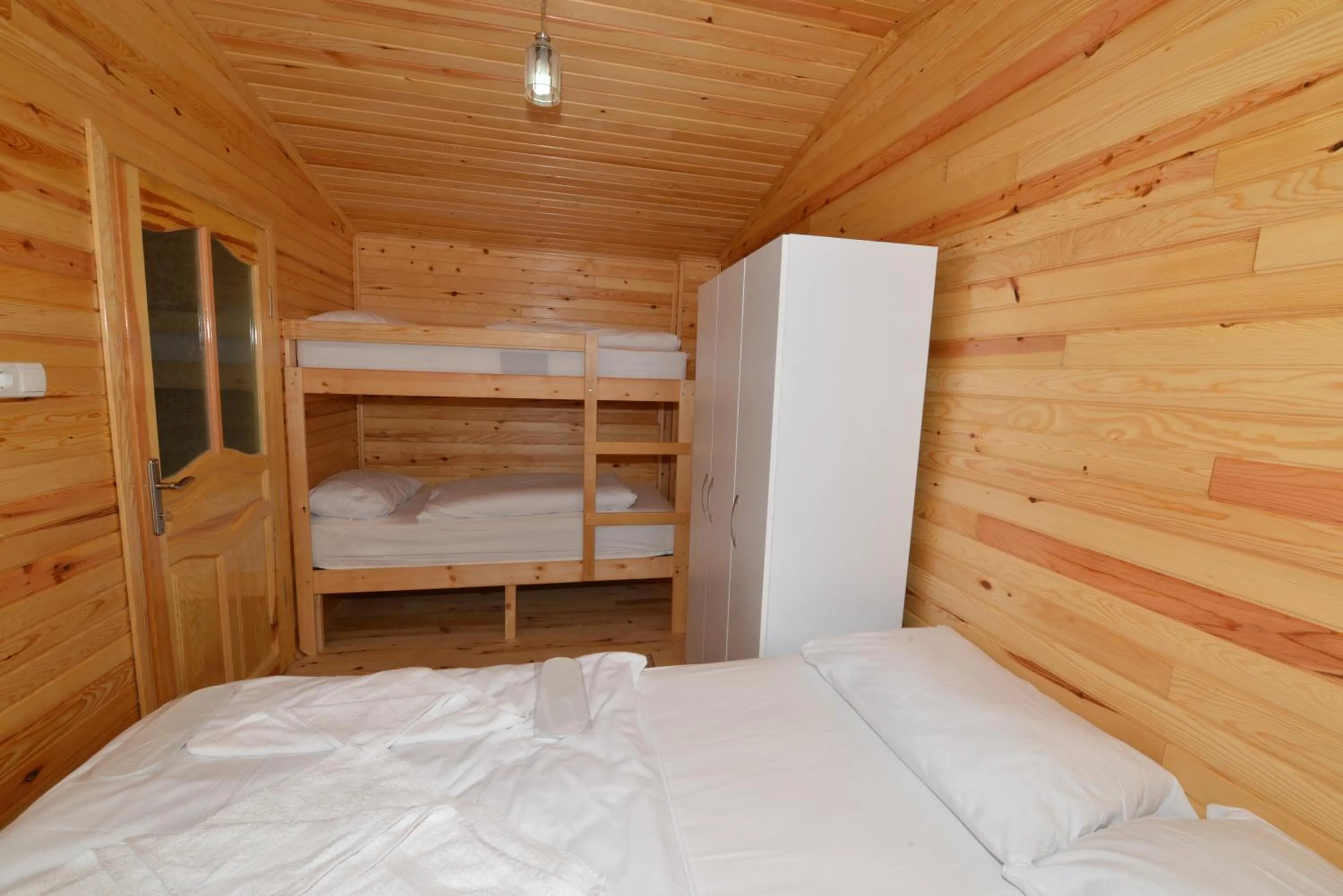 Shower, Bed in Hamsiköy Seyirtepe Butik Otel