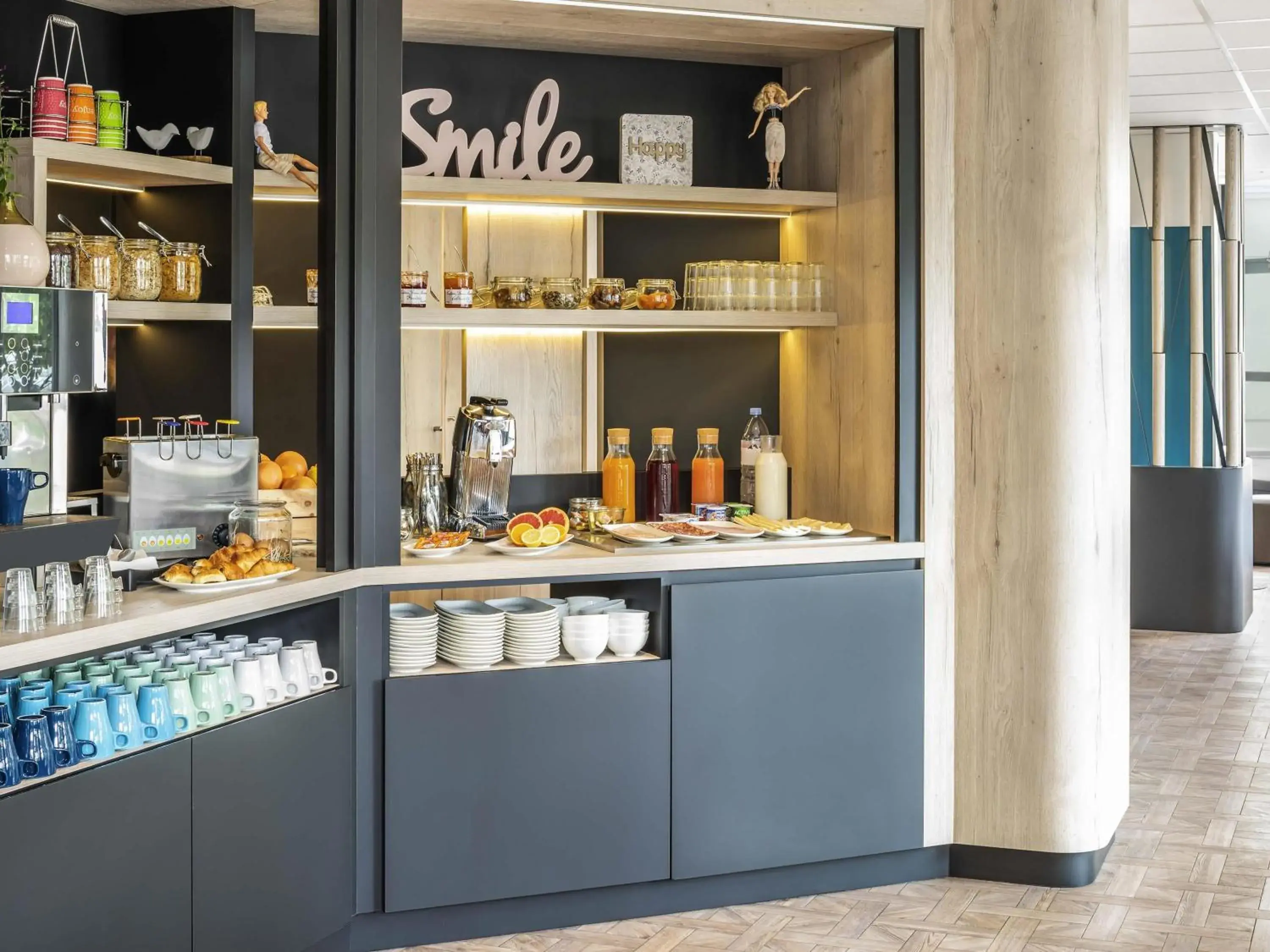 Breakfast in ibis Styles Sceaux Paris Sud Breakfast in ibis Styles Sceaux Paris Sud