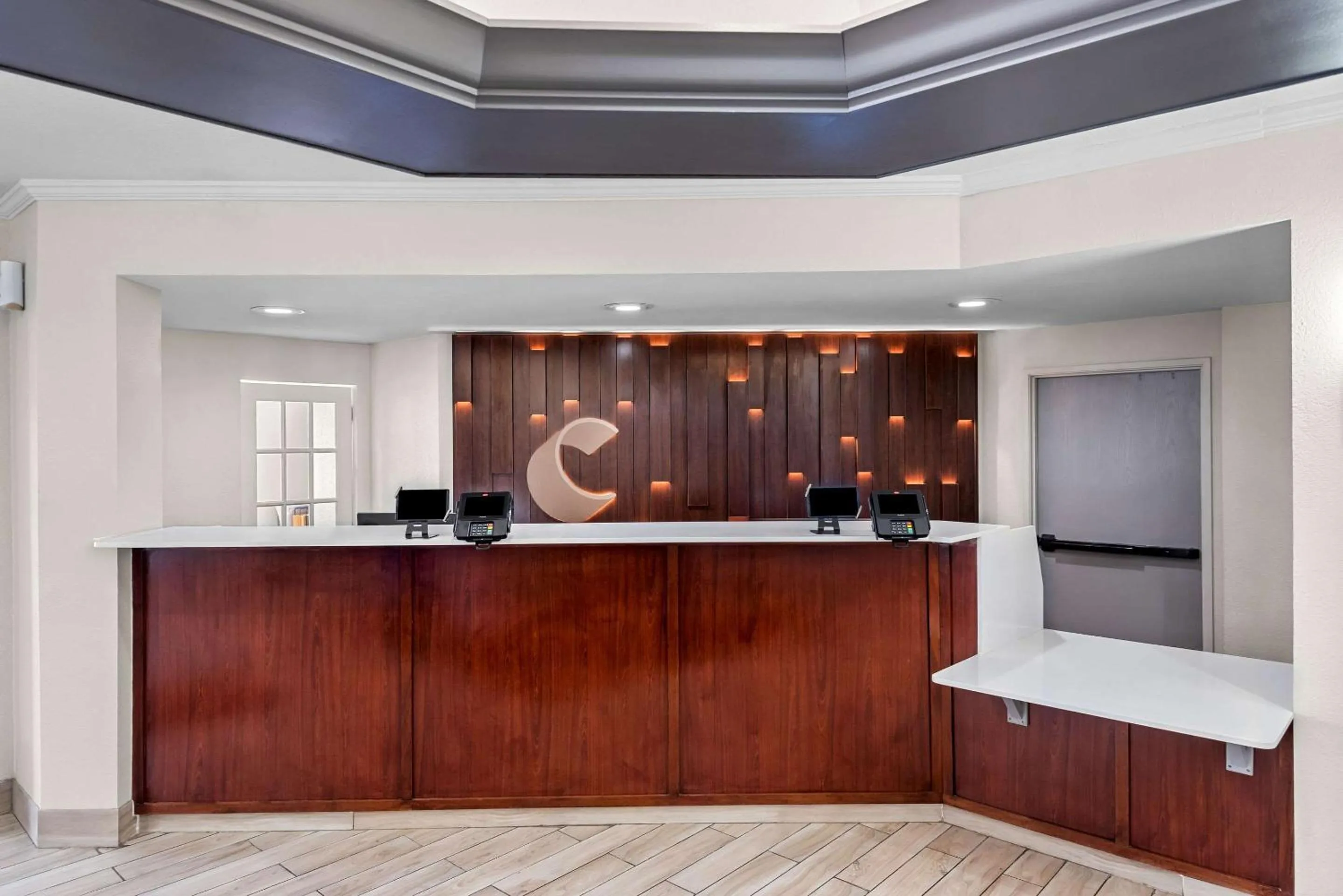 Lobby or reception in Comfort Suites Denver North - Westminster