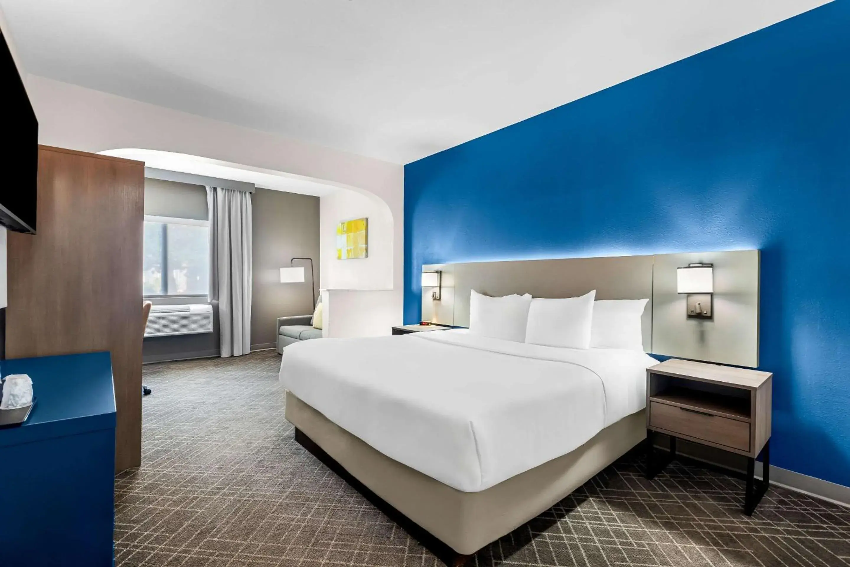 Bedroom, Bed in Comfort Suites Denver North - Westminster Bedroom, Bed in Comfort Suites Denver North - Westminster