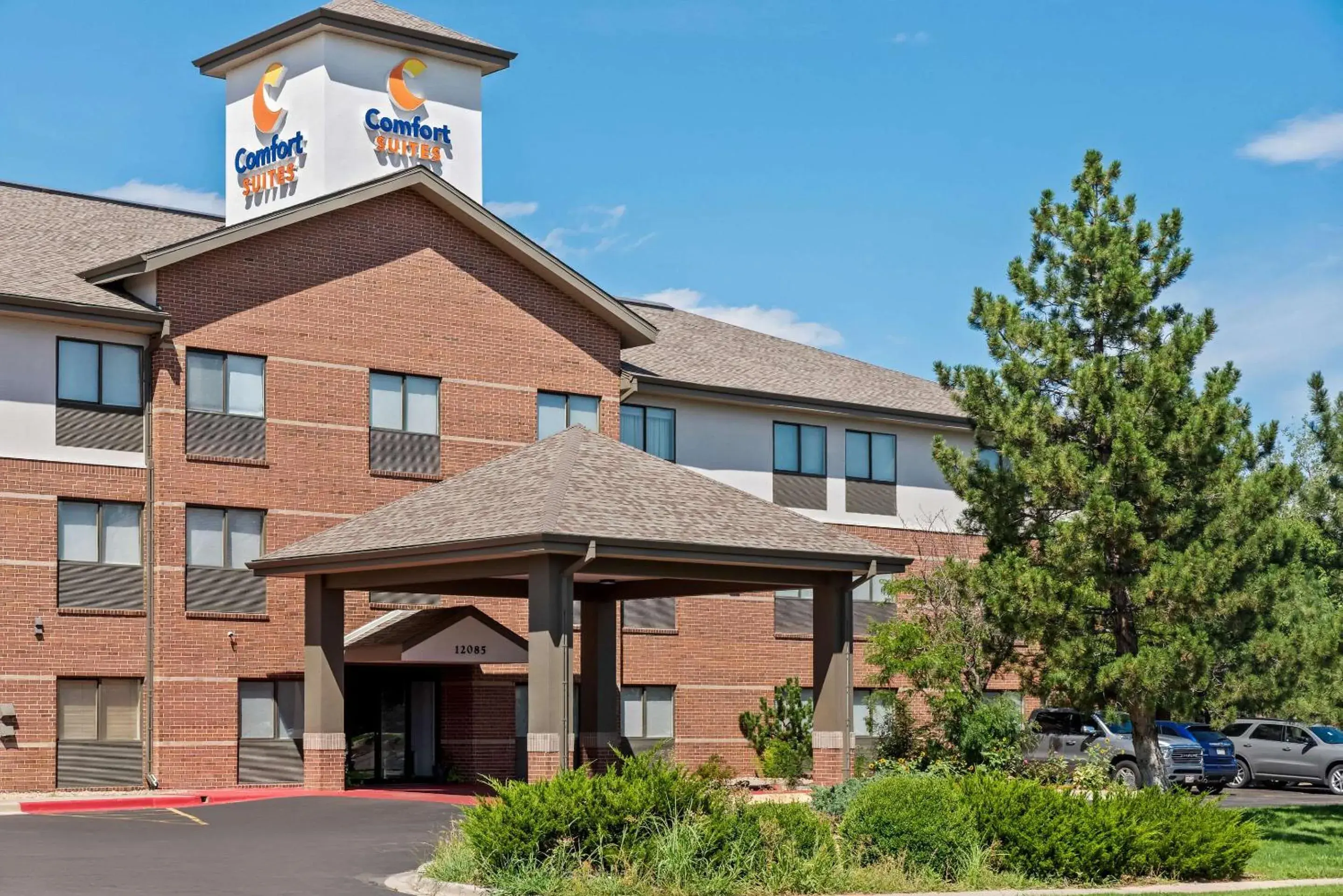 Property building in Comfort Suites Denver North - Westminster Property building in Comfort Suites Denver North - Westminster