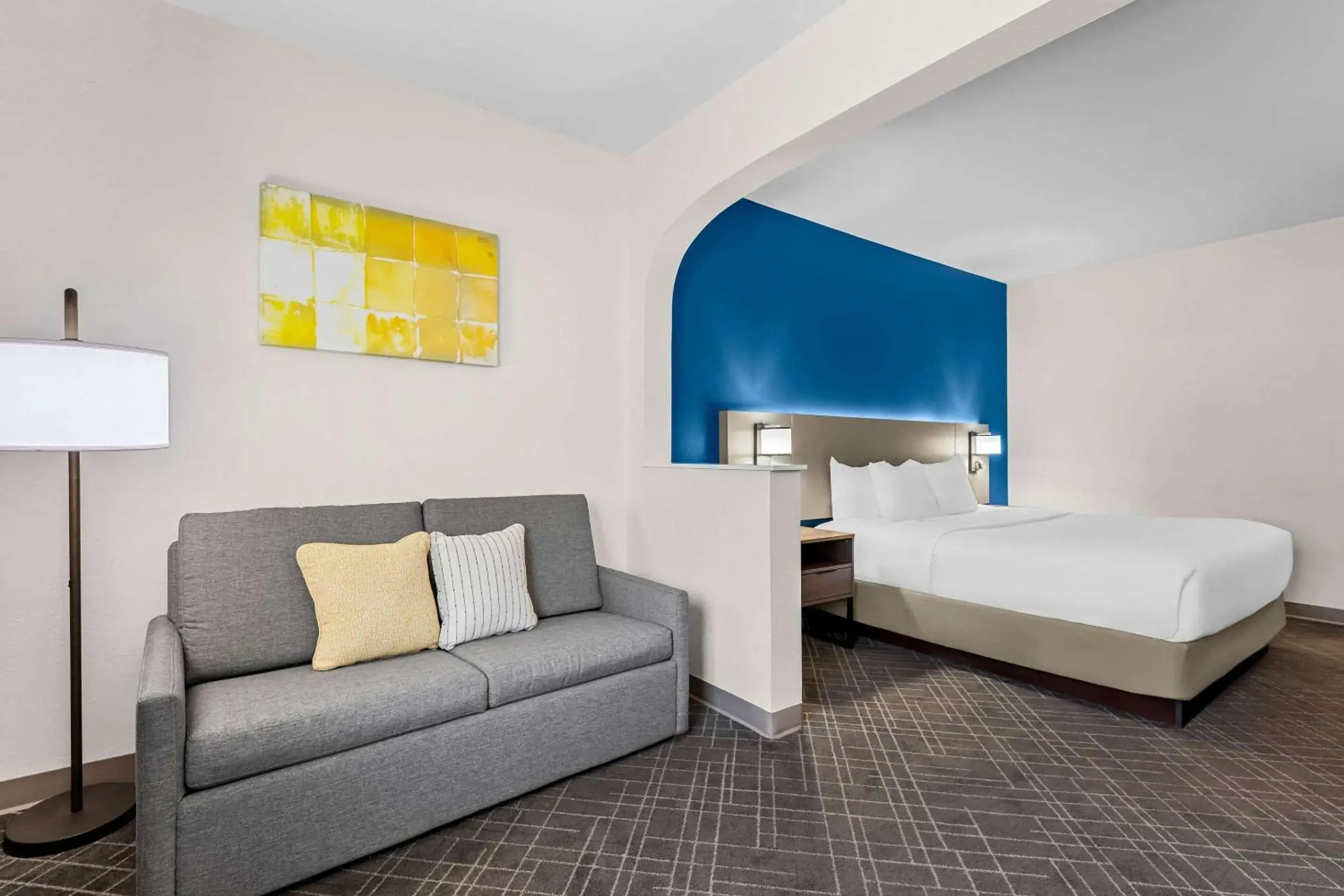 Bedroom, Bed in Comfort Suites Denver North - Westminster Bedroom, Bed in Comfort Suites Denver North - Westminster