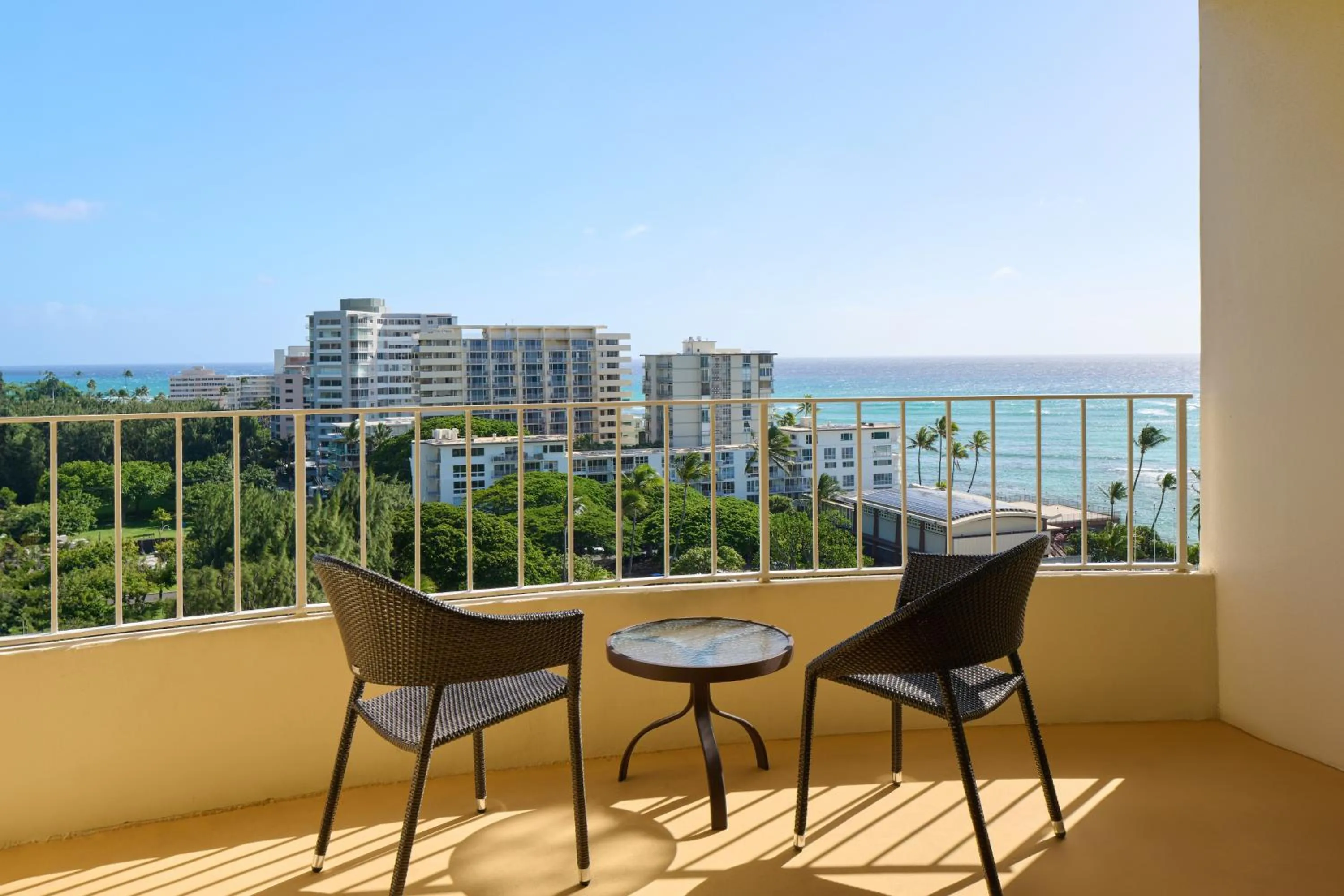 Balcony/Terrace in Lotus Honolulu at Diamond Head