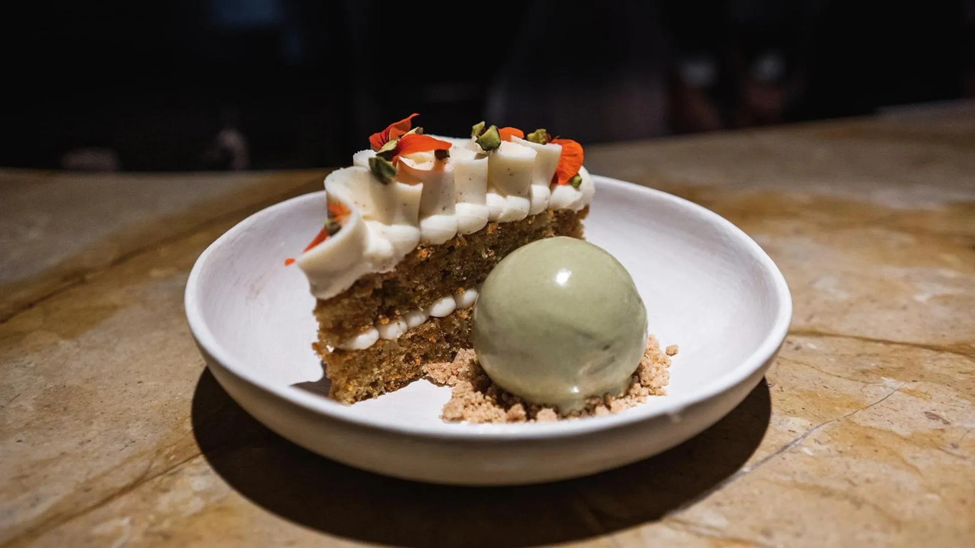 Restaurant/places to eat in Lotus Honolulu at Diamond Head