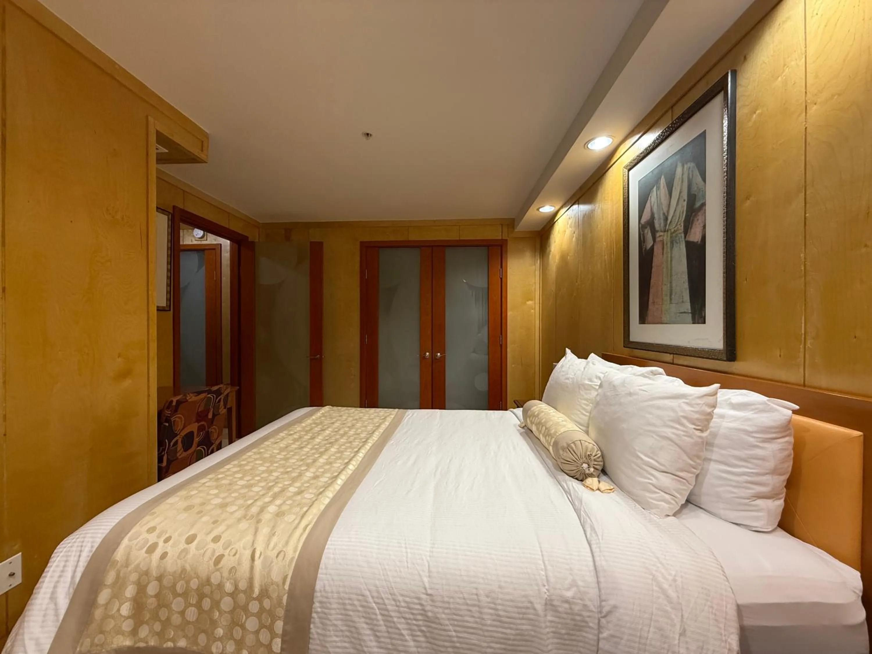 The Eldon Luxury Suites