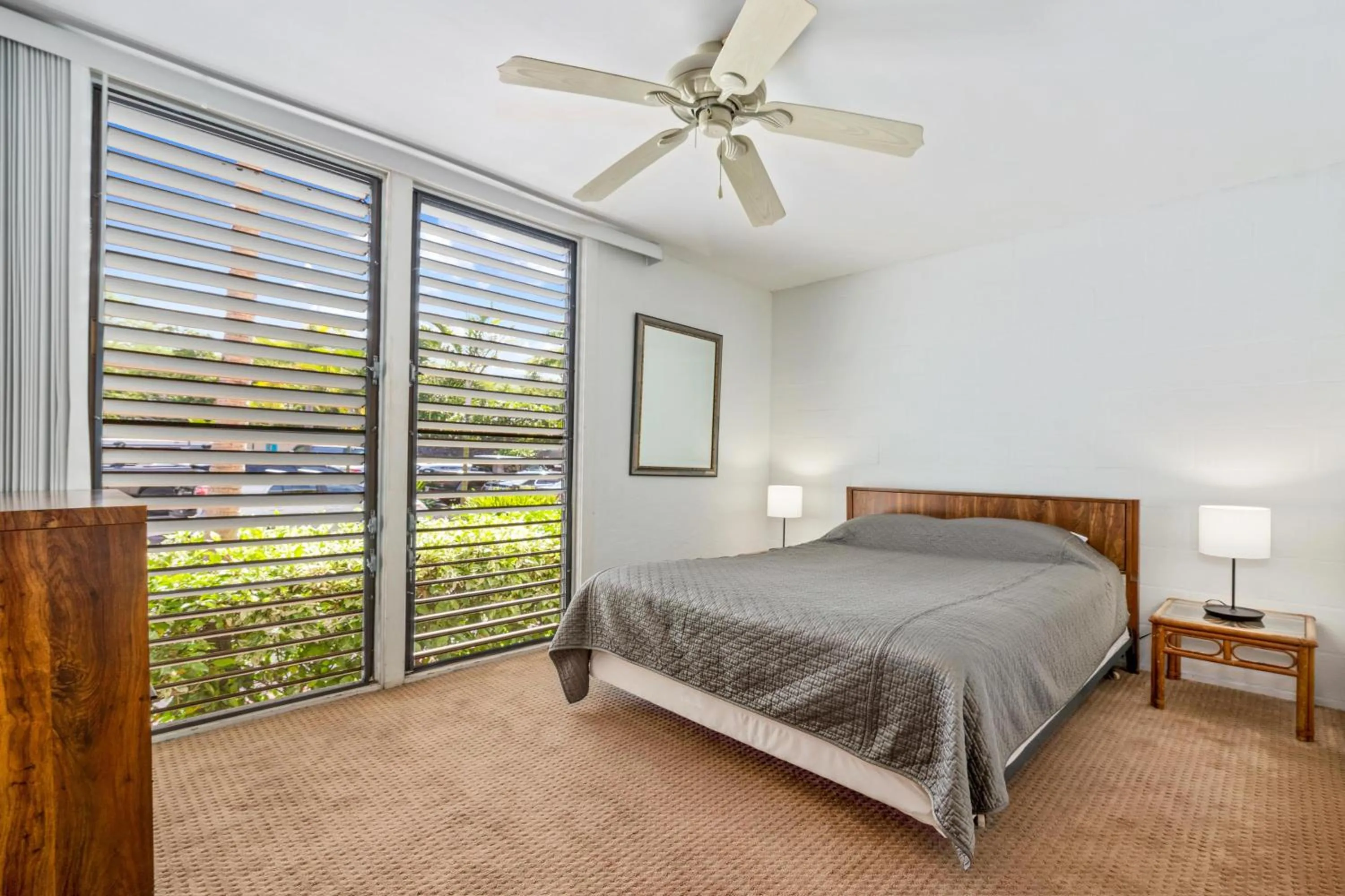 Property building, Bed in Castle Kona Bali Kai