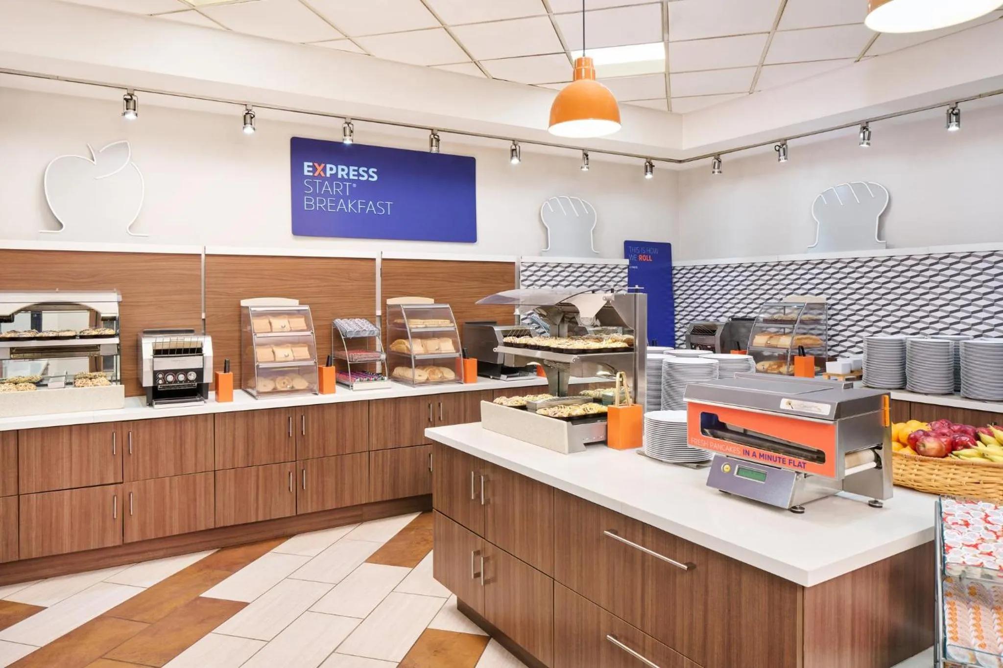 Restaurant/places to eat in Holiday Inn Express Waikiki by IHG