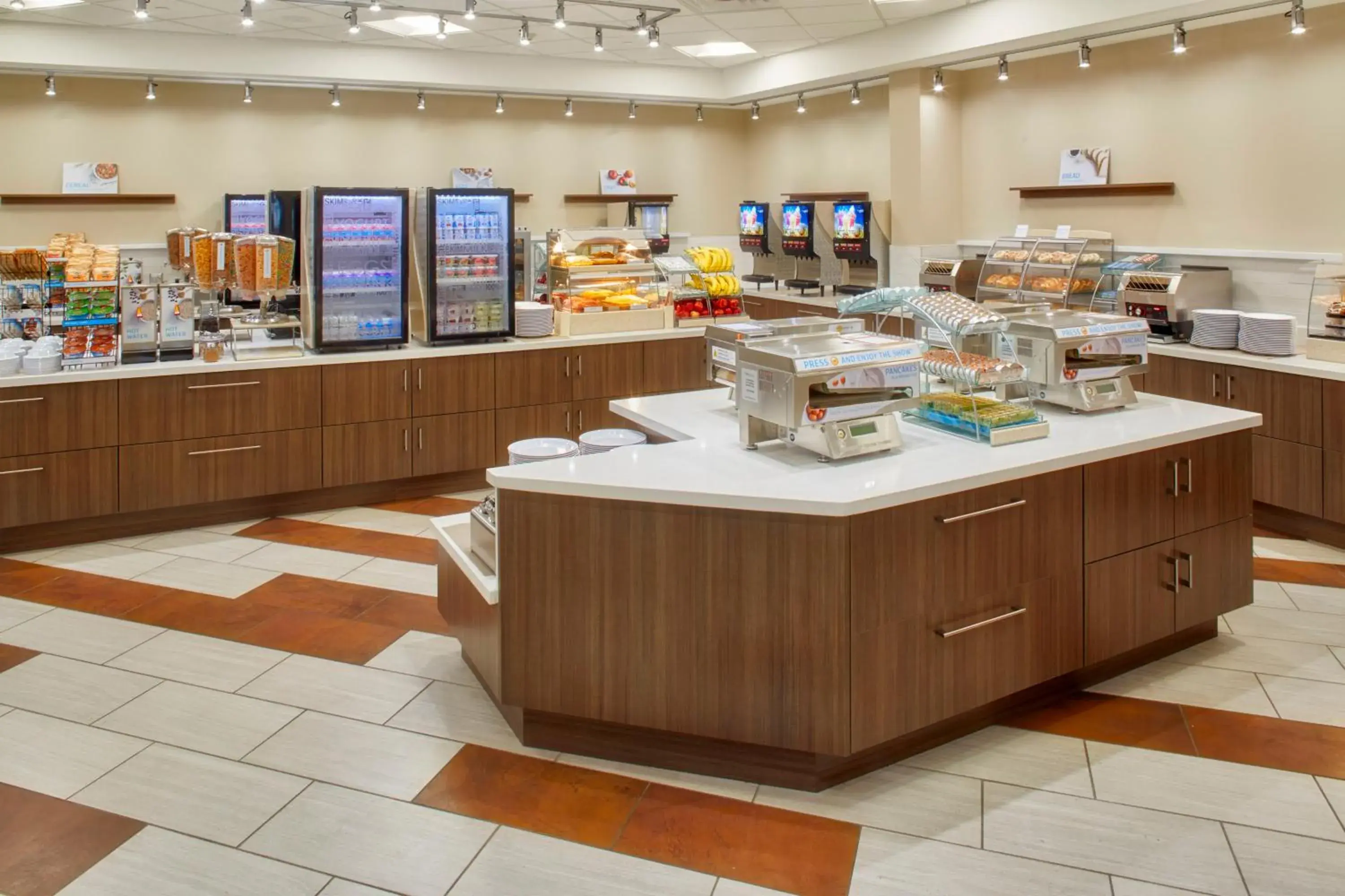 Breakfast in Holiday Inn Express Waikiki by IHG Breakfast in Holiday Inn Express Waikiki by IHG