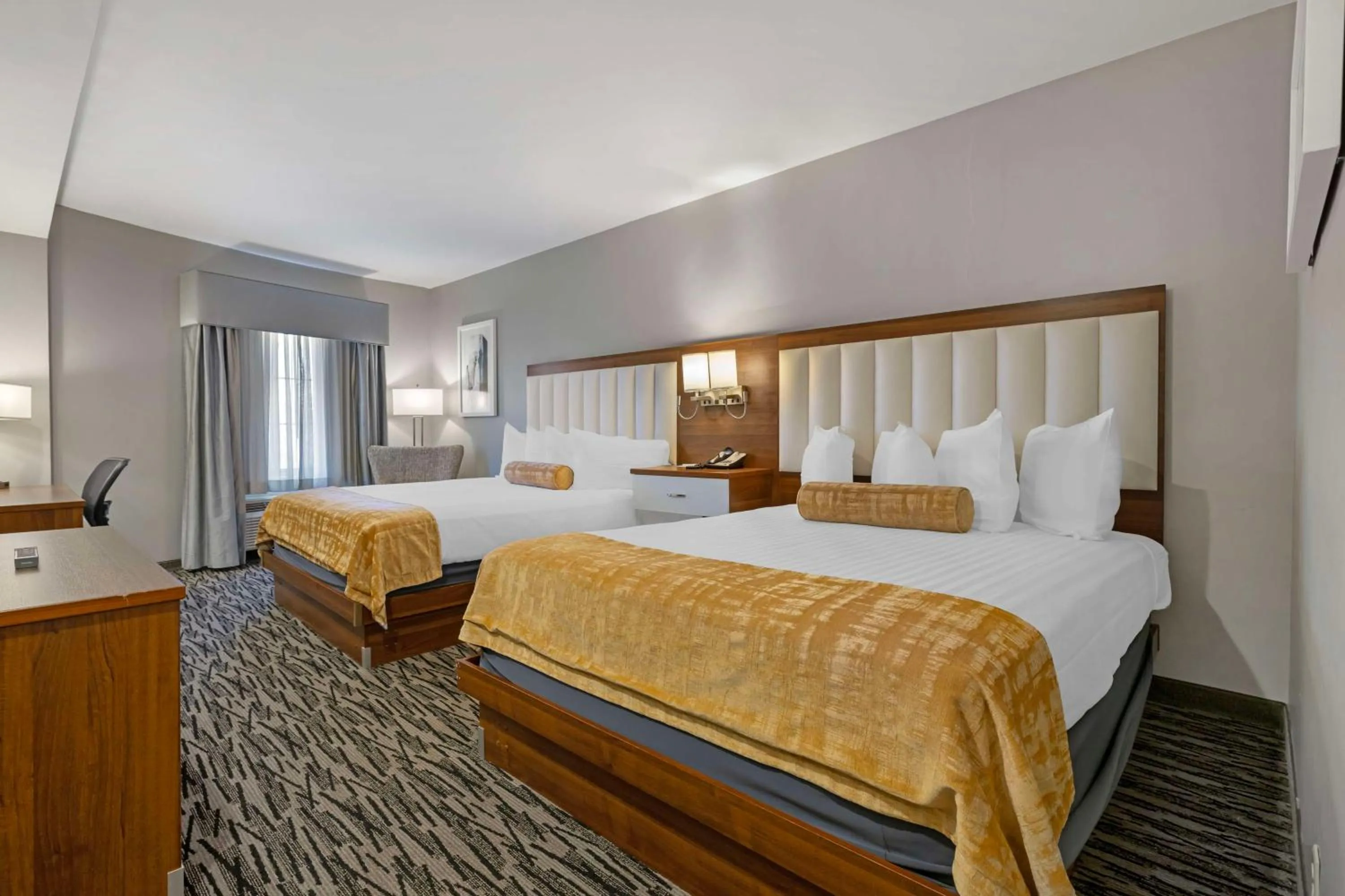 Bedroom, Bed in Best Western On The Avenue