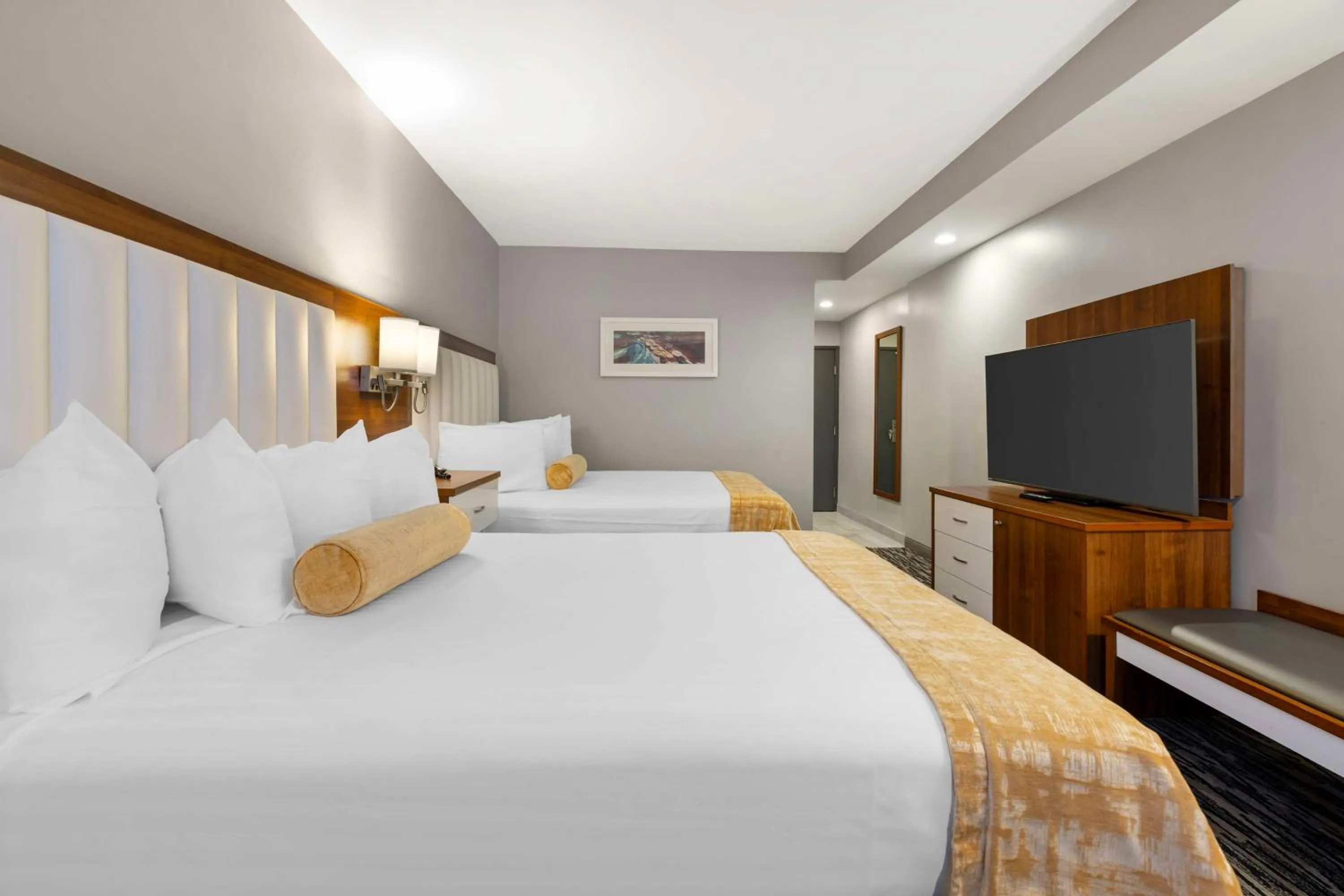 Bedroom, Bed in Best Western On The Avenue