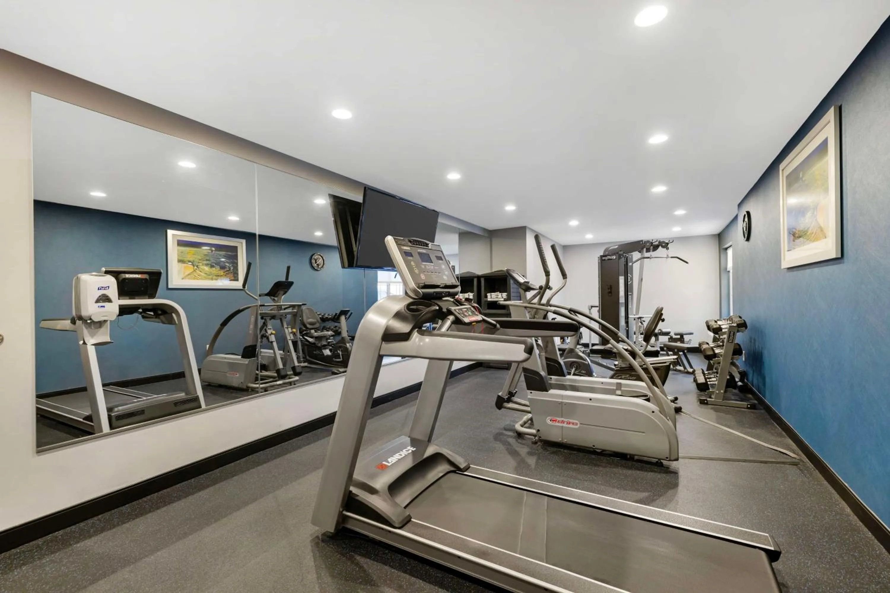 Fitness centre/facilities in Best Western On The Avenue