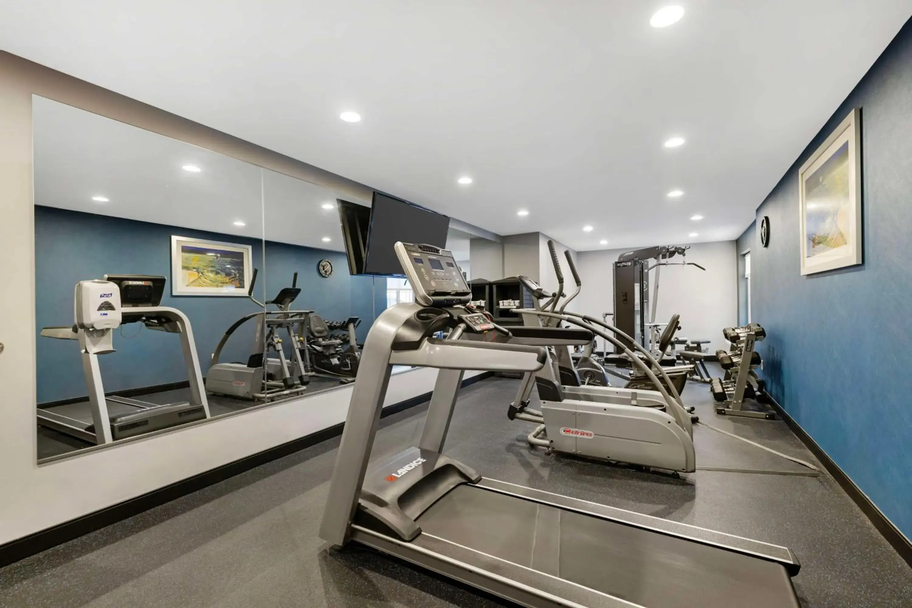 Fitness centre/facilities in Best Western On The Avenue Fitness centre/facilities in Best Western On The Avenue