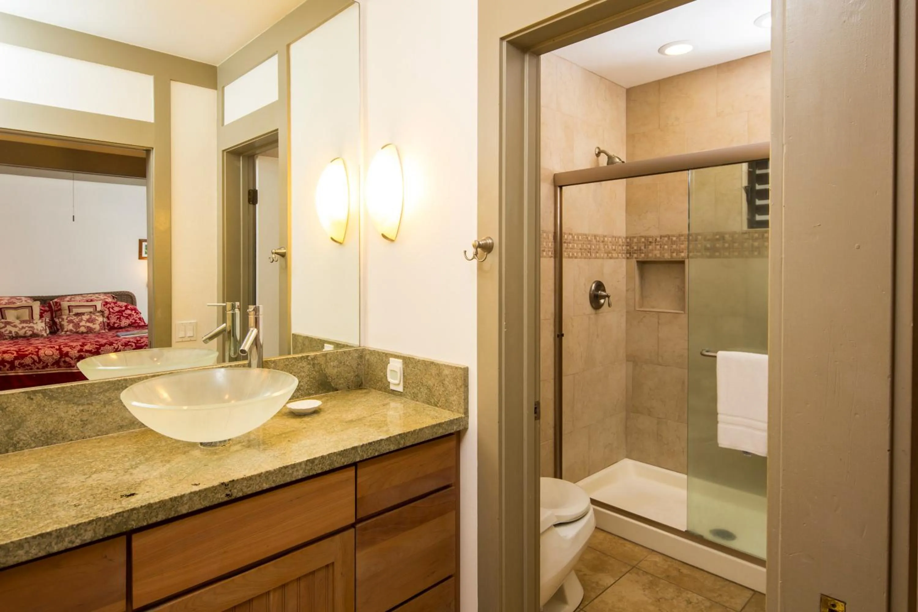 Bathroom in Kiahuna Plantation and Beach Bungalows by Castle