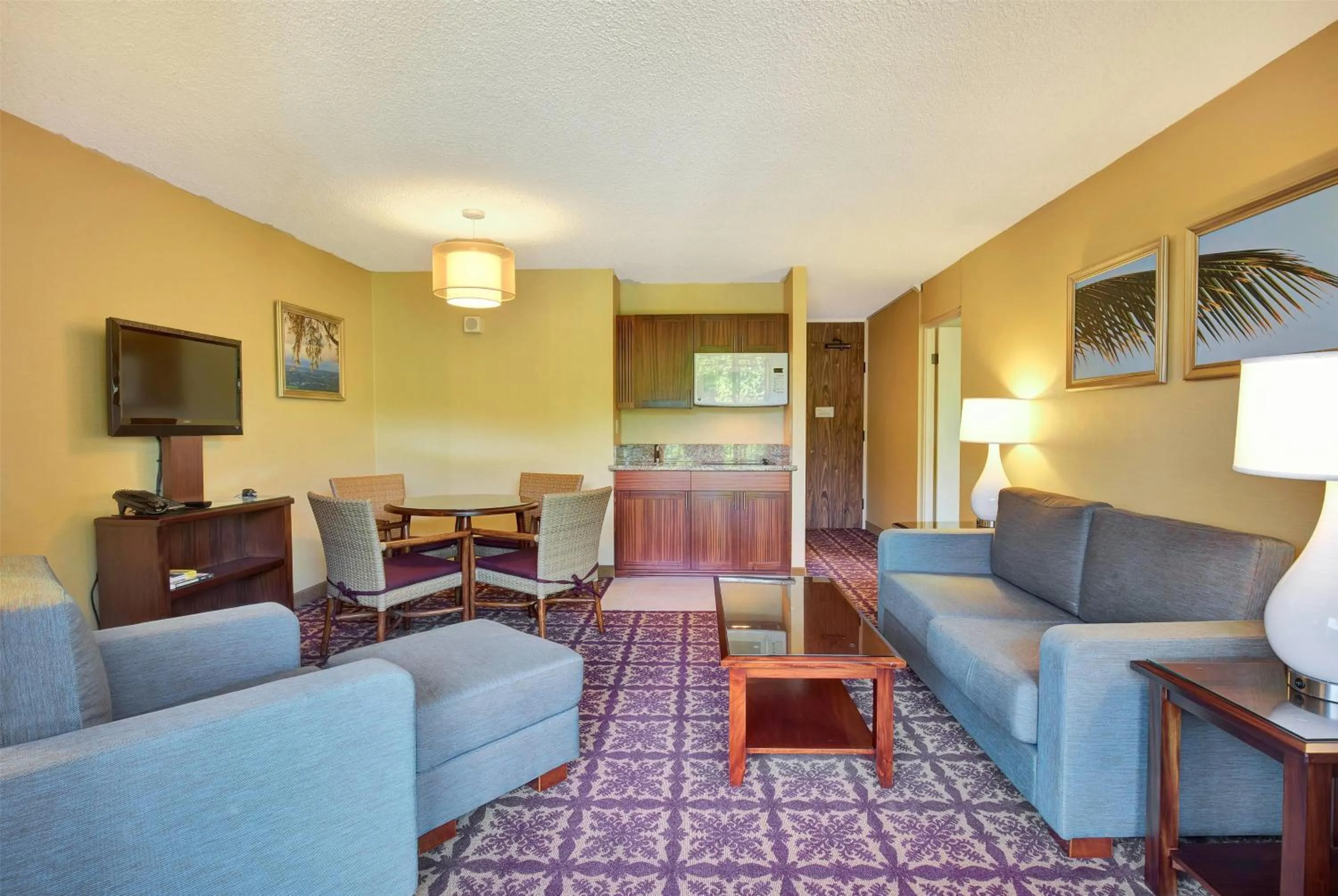 Photo of the whole room in Hilo Hawaiian Hotel, Trademark Collection by Wyndham