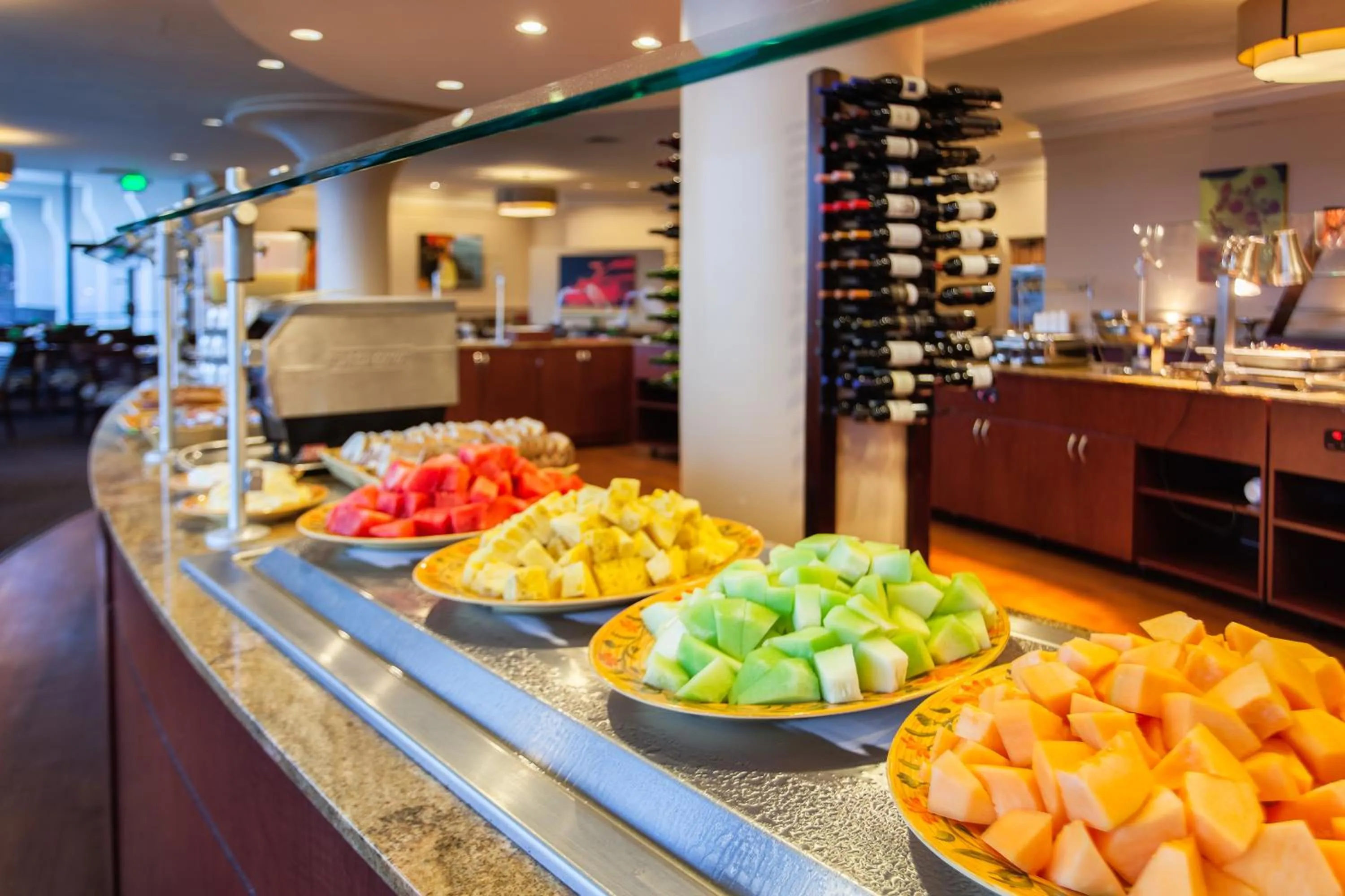 Food in Hilo Hawaiian Hotel, Trademark Collection by Wyndham