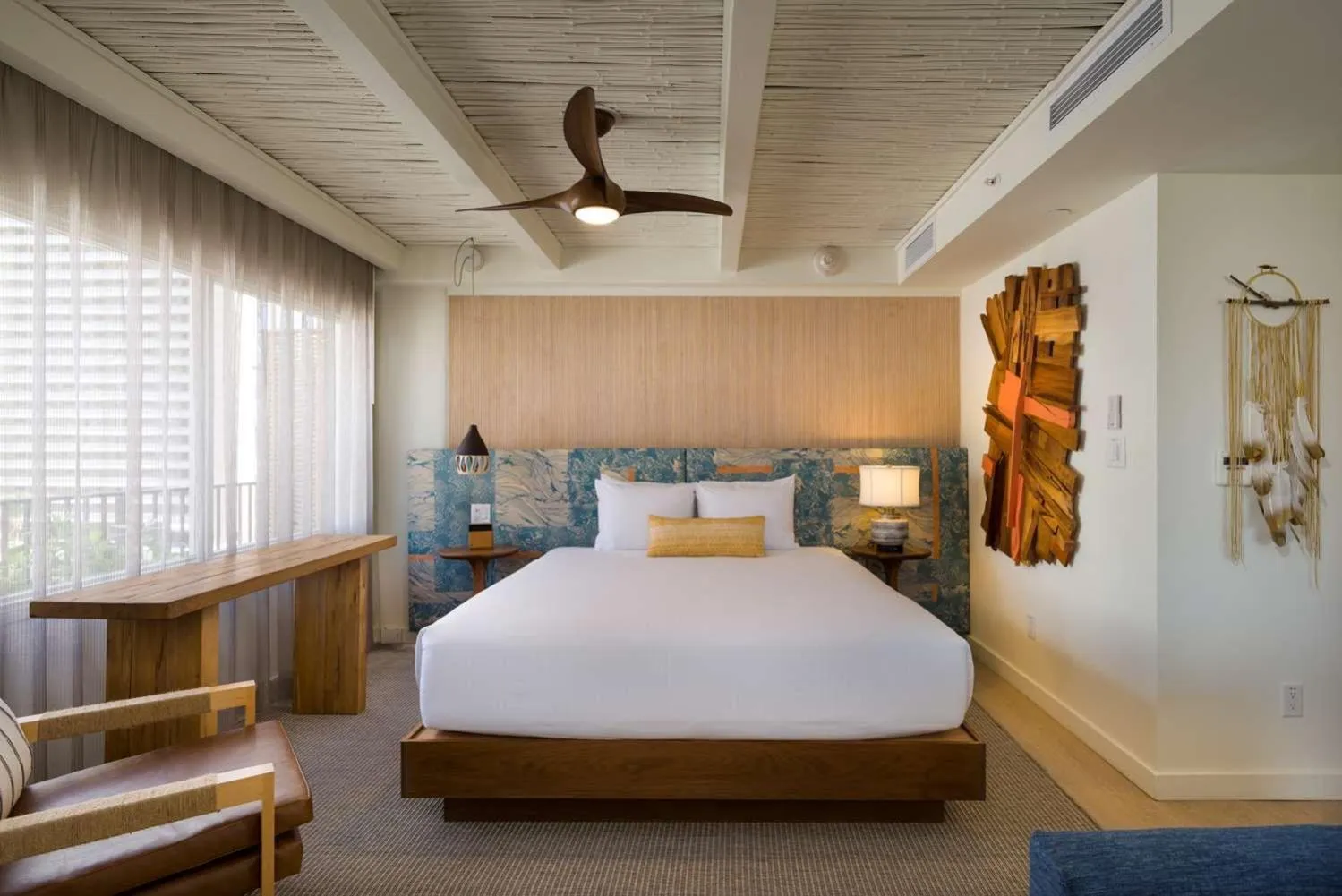 Bedroom, Bed in The Surfjack Hotel & Swim Club