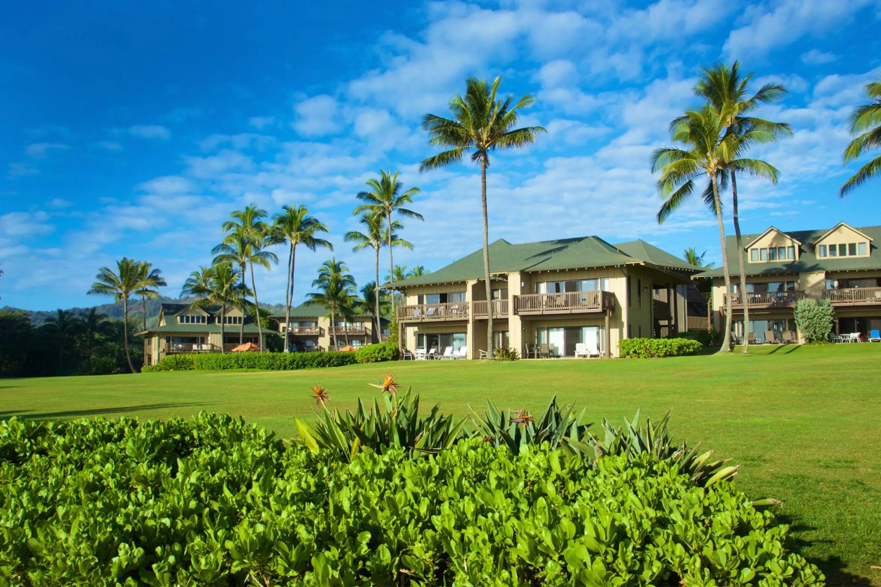 Property building in Castle Kaha Lani Resort
