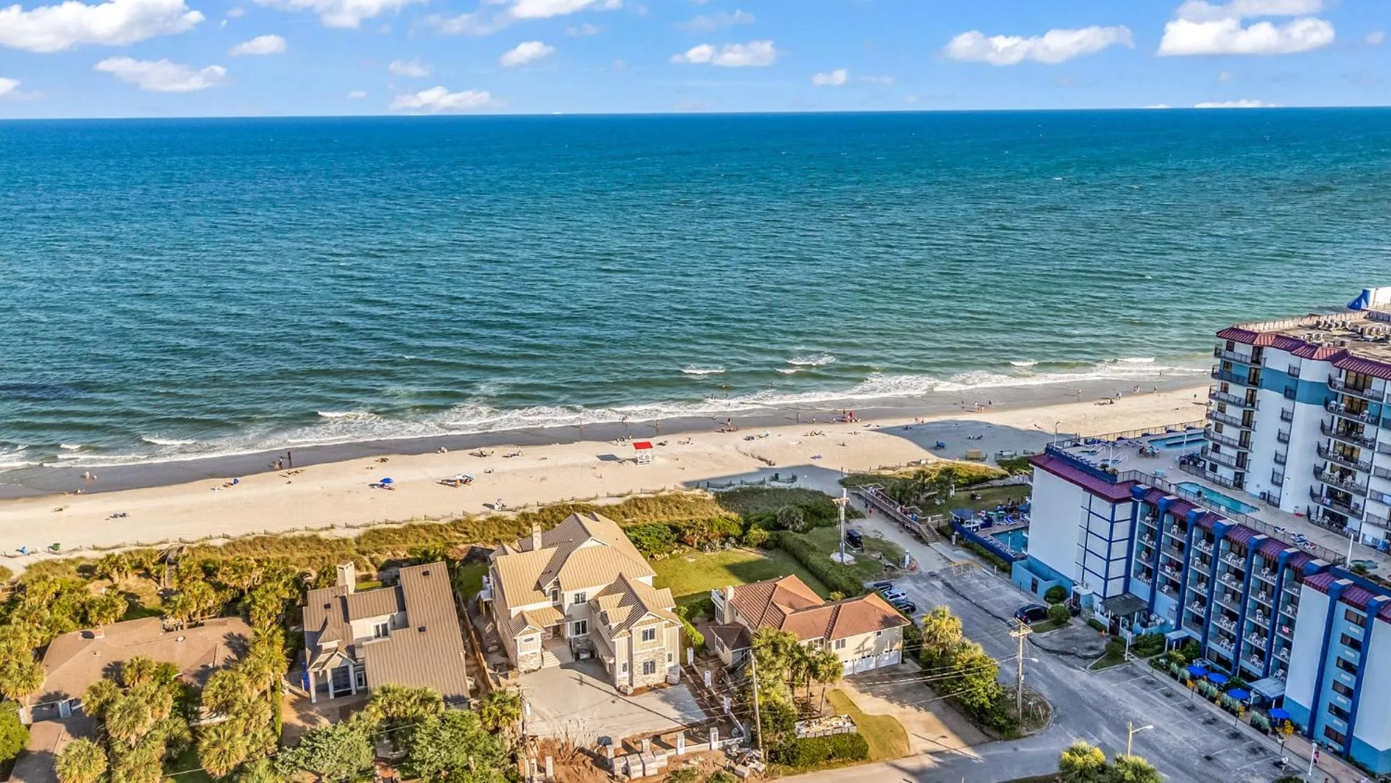 Beach in Grande Shores