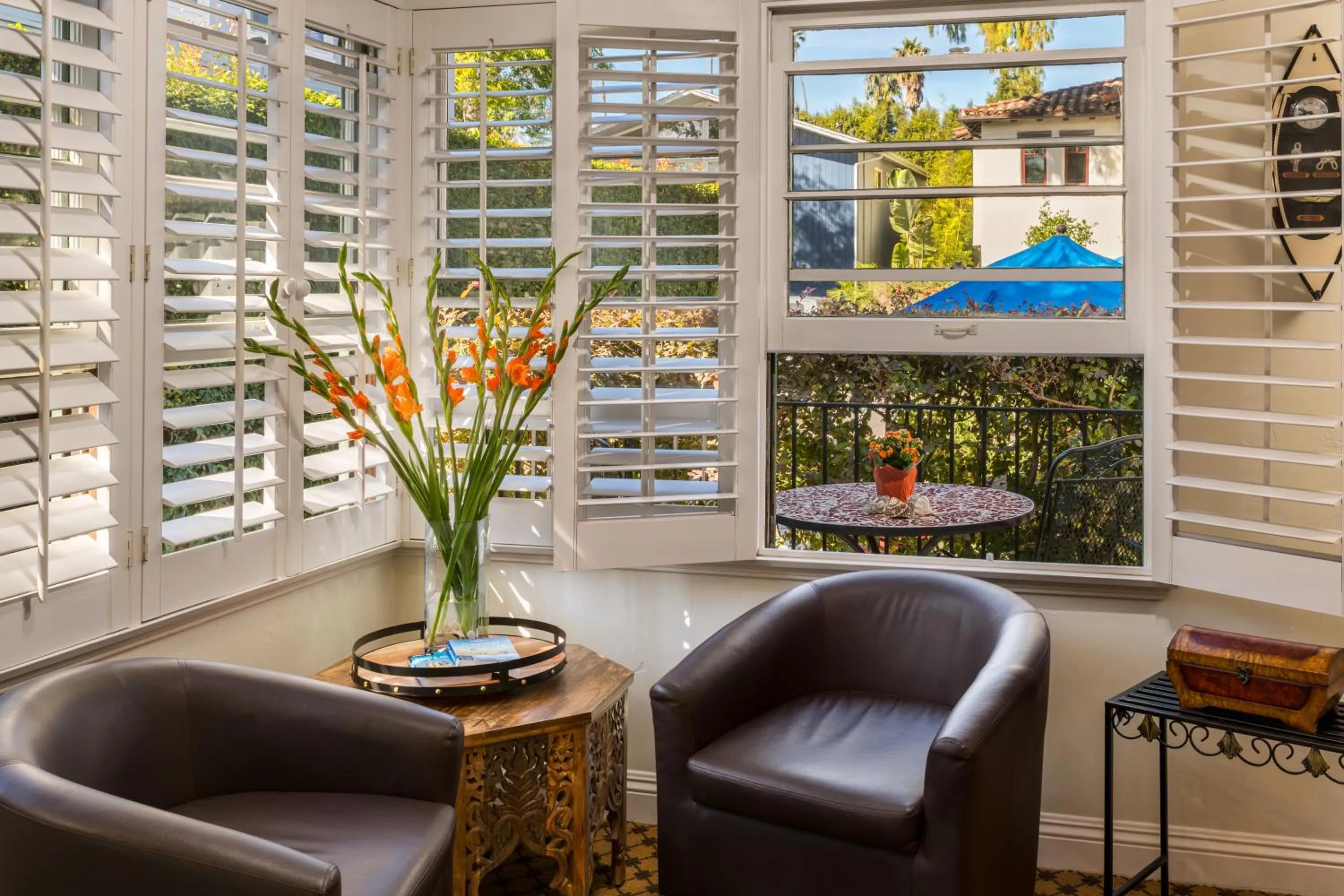 Living room in The Eagle Inn