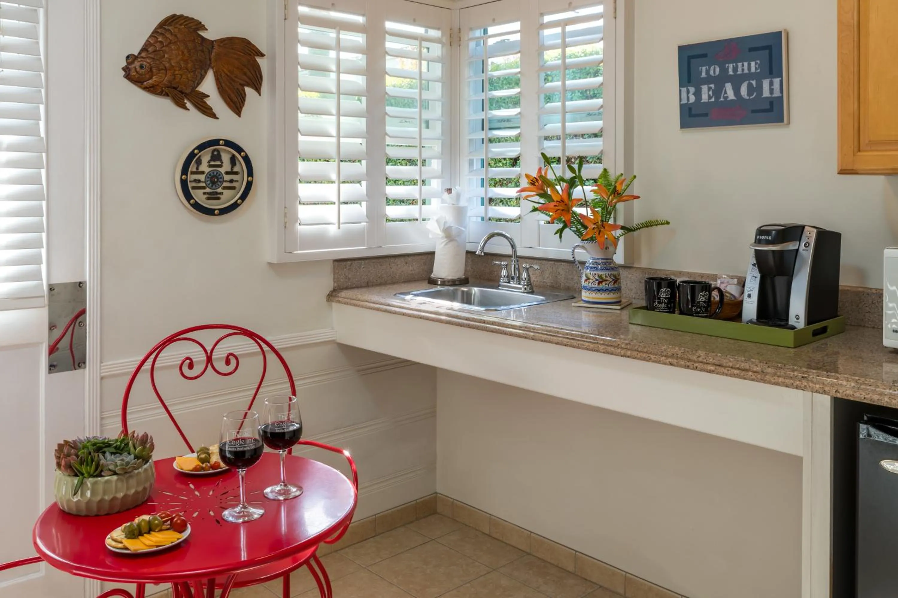 Coffee/tea facilities in The Eagle Inn