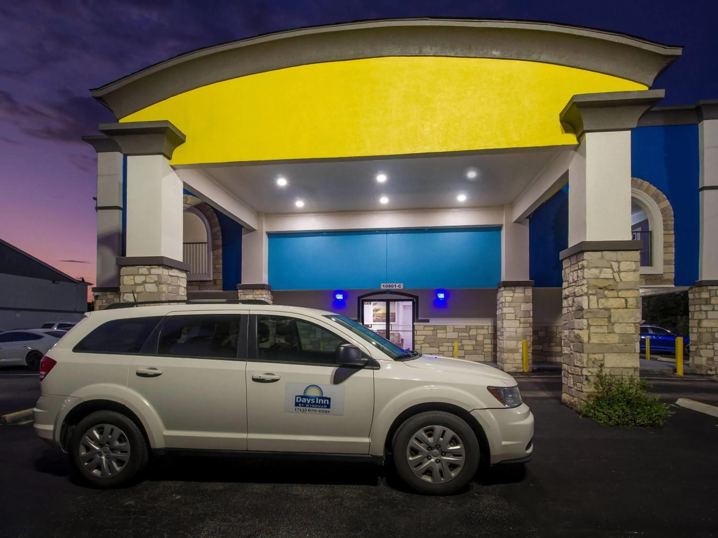 Property building in Days Inn by Wyndham Houston East