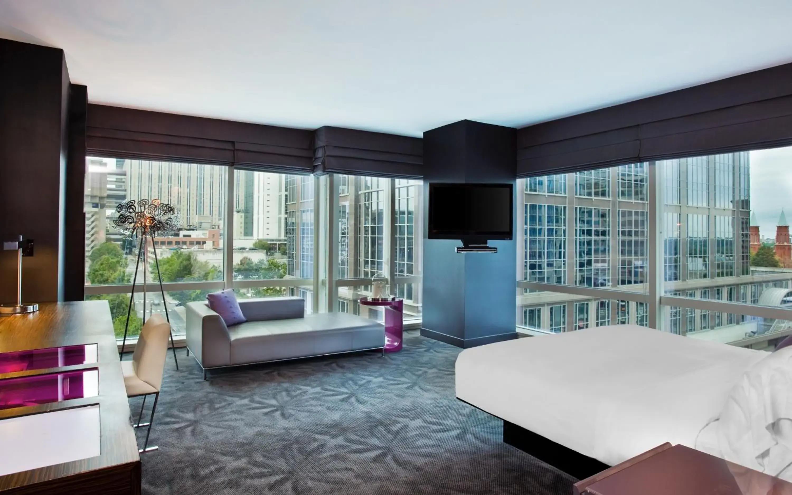 Cool Corner, Guest room, 1 King, Corner room in W Atlanta Downtown Cool Corner, Guest room, 1 King, Corner room in W Atlanta Downtown