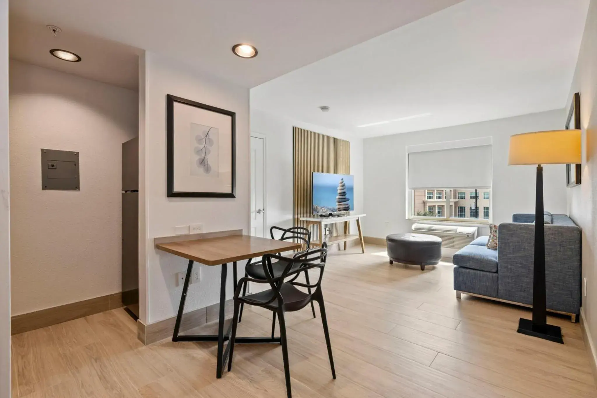 Two-Bedroom Apartment in Kompose Boutique Hotel Houston Cy-Fair Two-Bedroom Apartment in Kompose Boutique Hotel Houston Cy-Fair