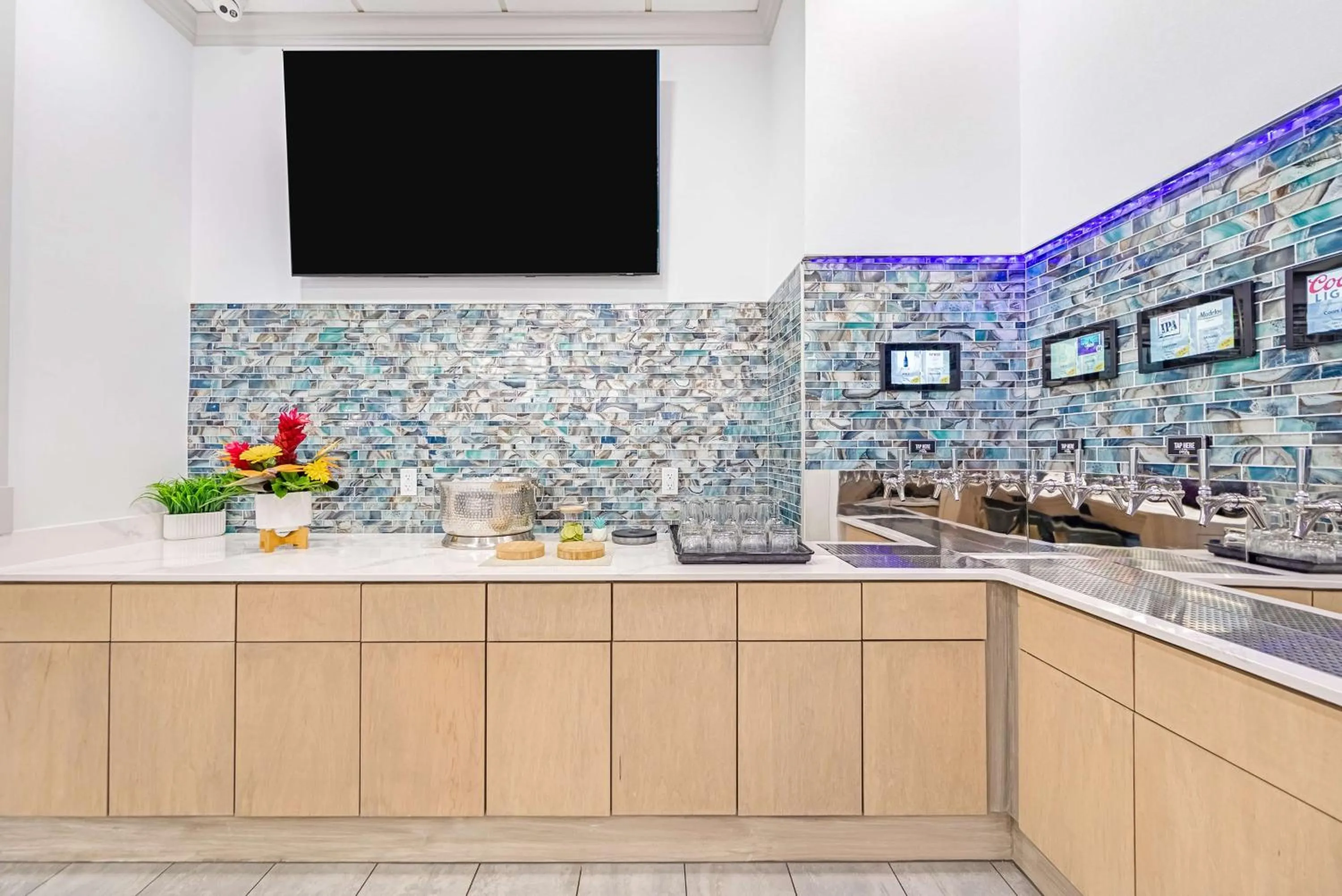 Breakfast in Homewood Suites by Hilton East Rutherford - Meadowlands, NJ