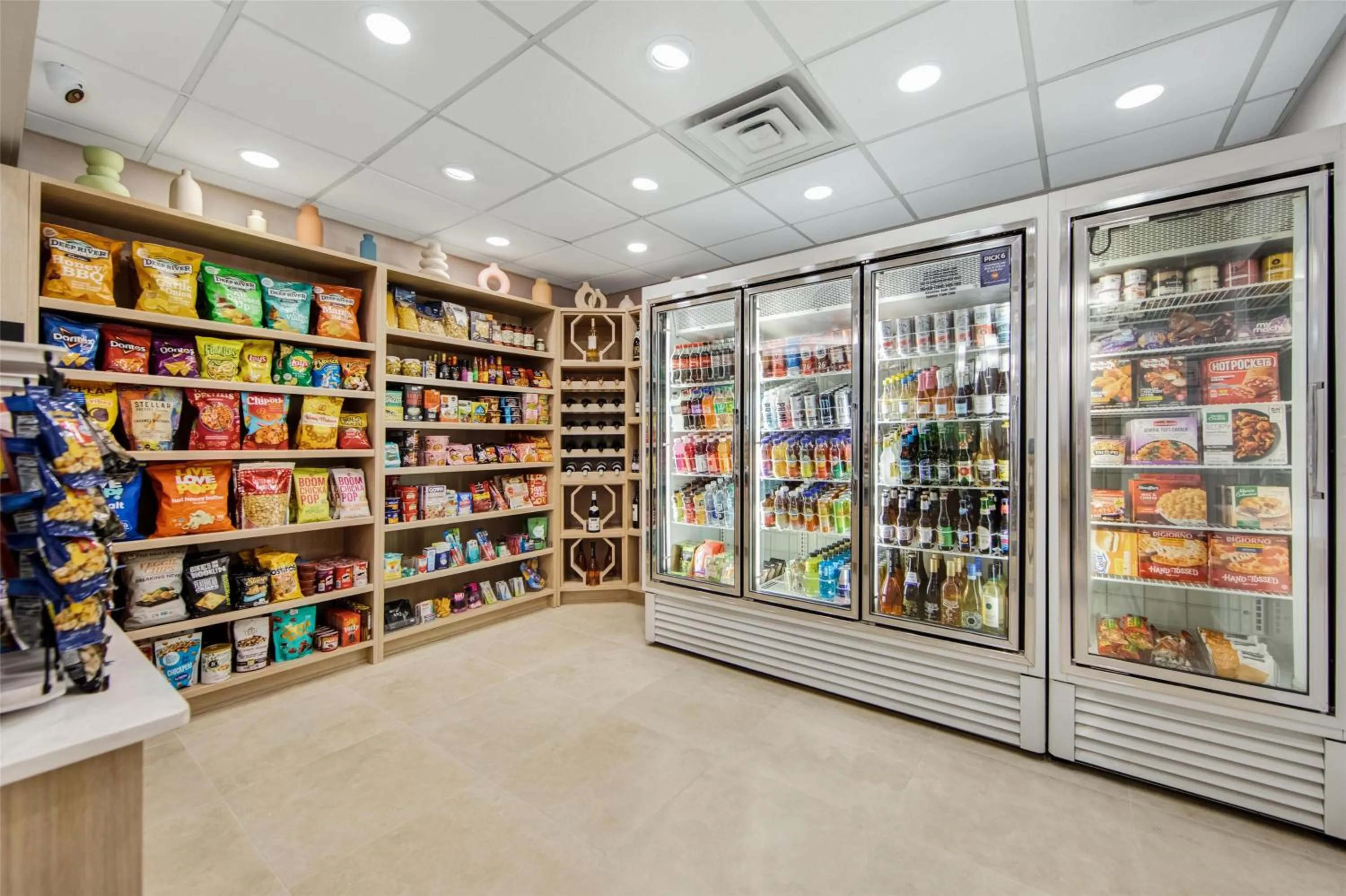 Restaurant/places to eat in Homewood Suites by Hilton East Rutherford - Meadowlands, NJ