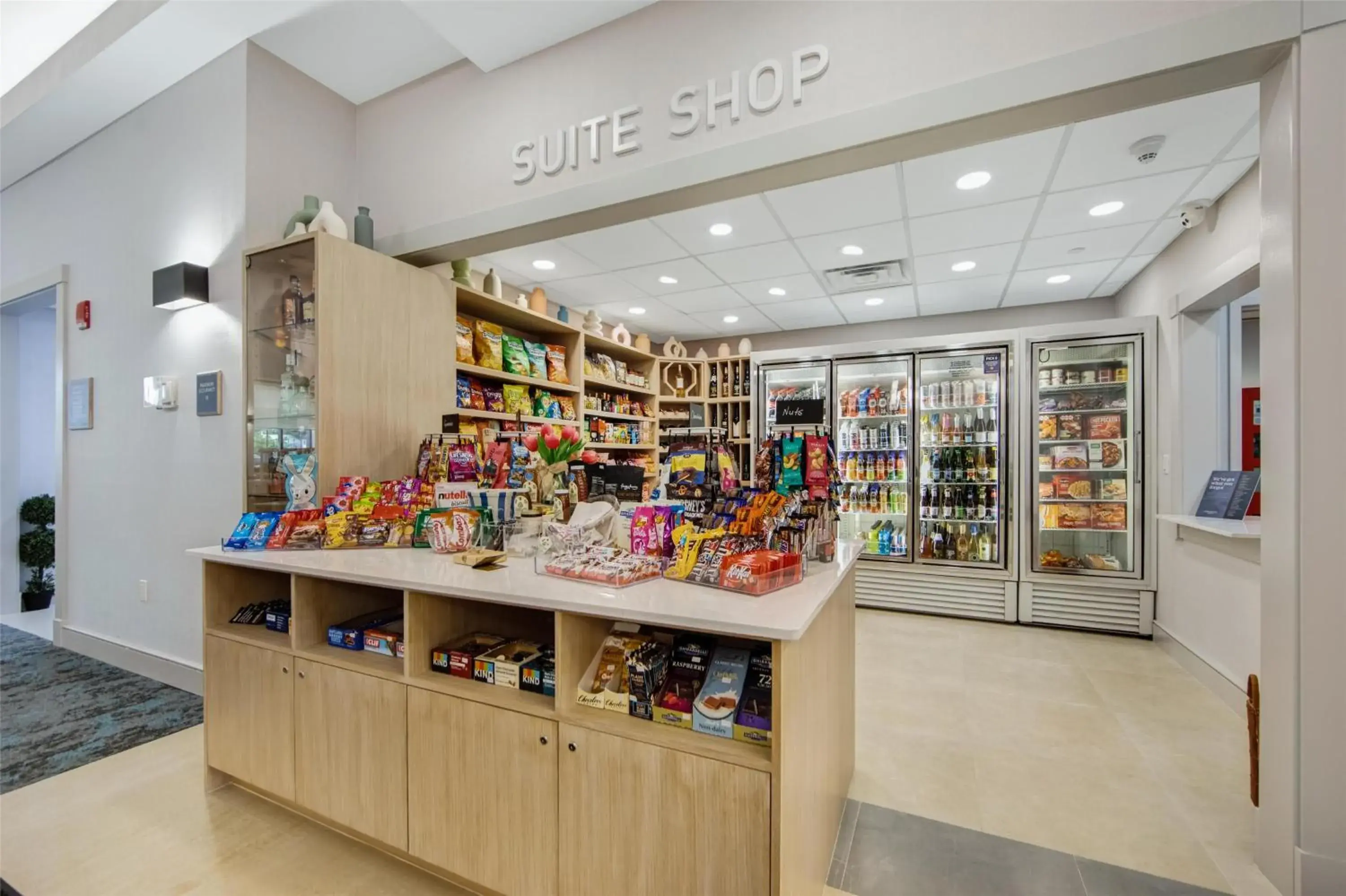 Restaurant/places to eat in Homewood Suites by Hilton East Rutherford - Meadowlands, NJ Restaurant/places to eat in Homewood Suites by Hilton East Rutherford - Meadowlands, NJ