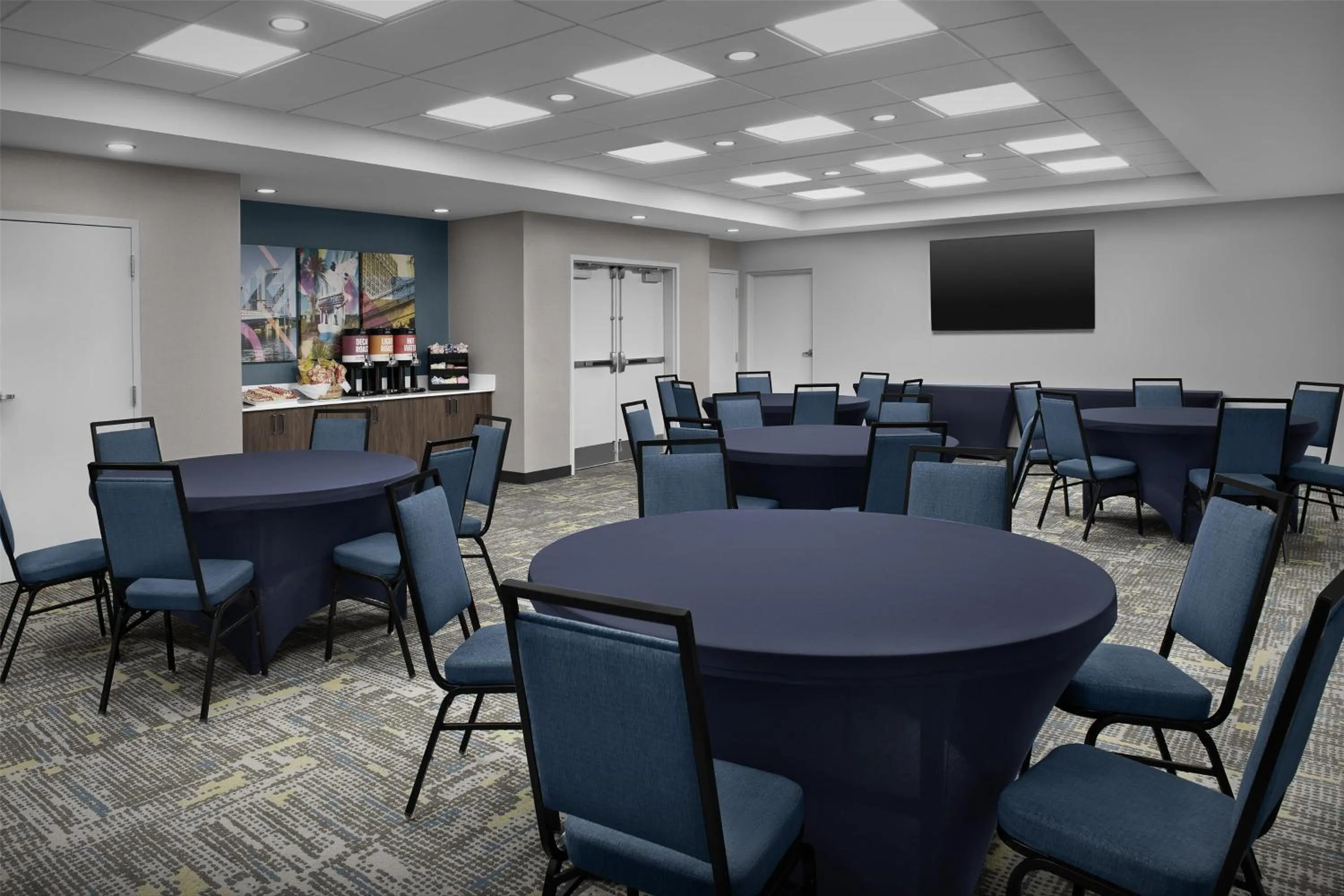 Meeting/conference room in Hampton Inn & Suites Jacksonville South - Bartram Park