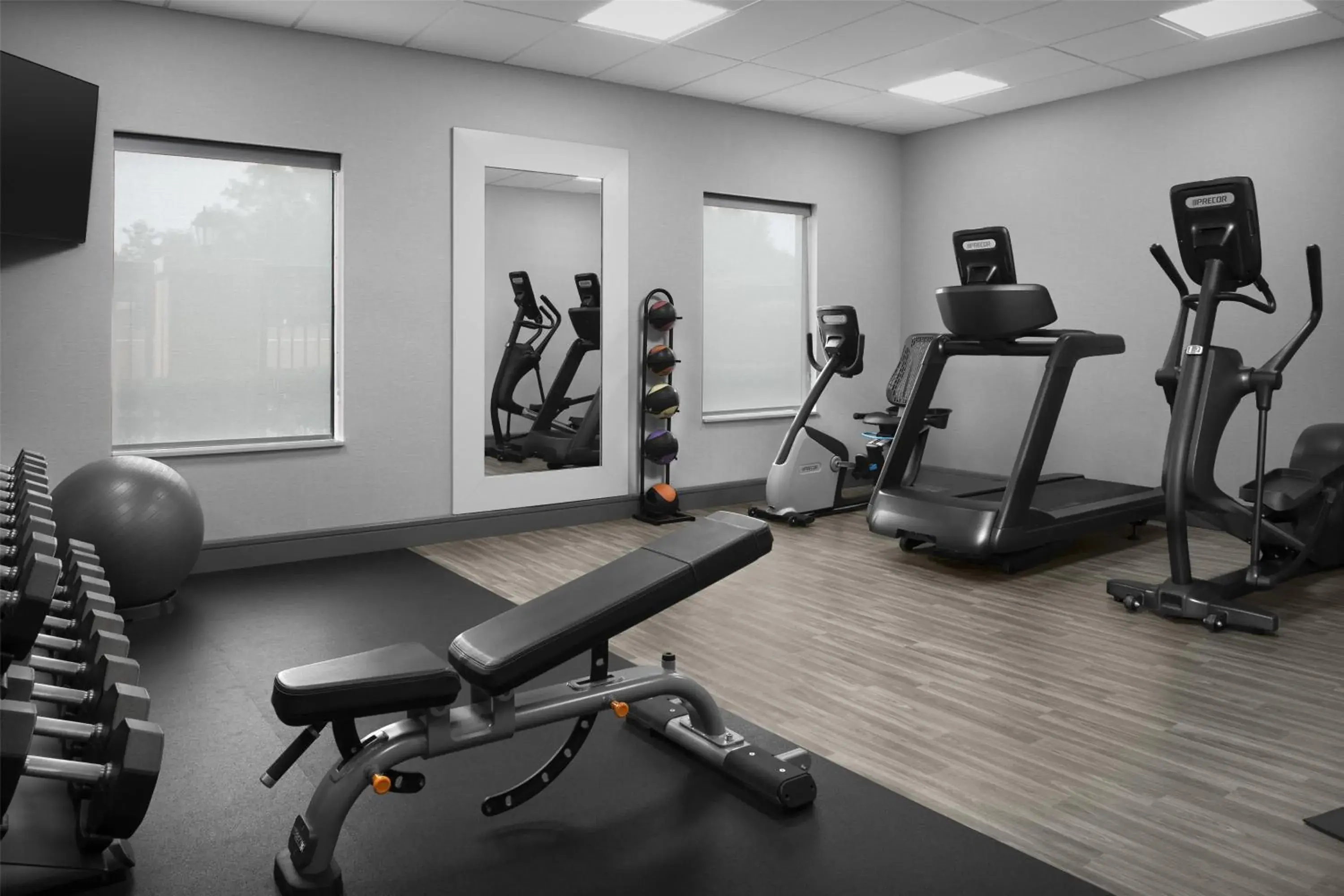 Fitness centre/facilities in Hampton Inn & Suites Jacksonville South - Bartram Park Fitness centre/facilities in Hampton Inn & Suites Jacksonville South - Bartram Park