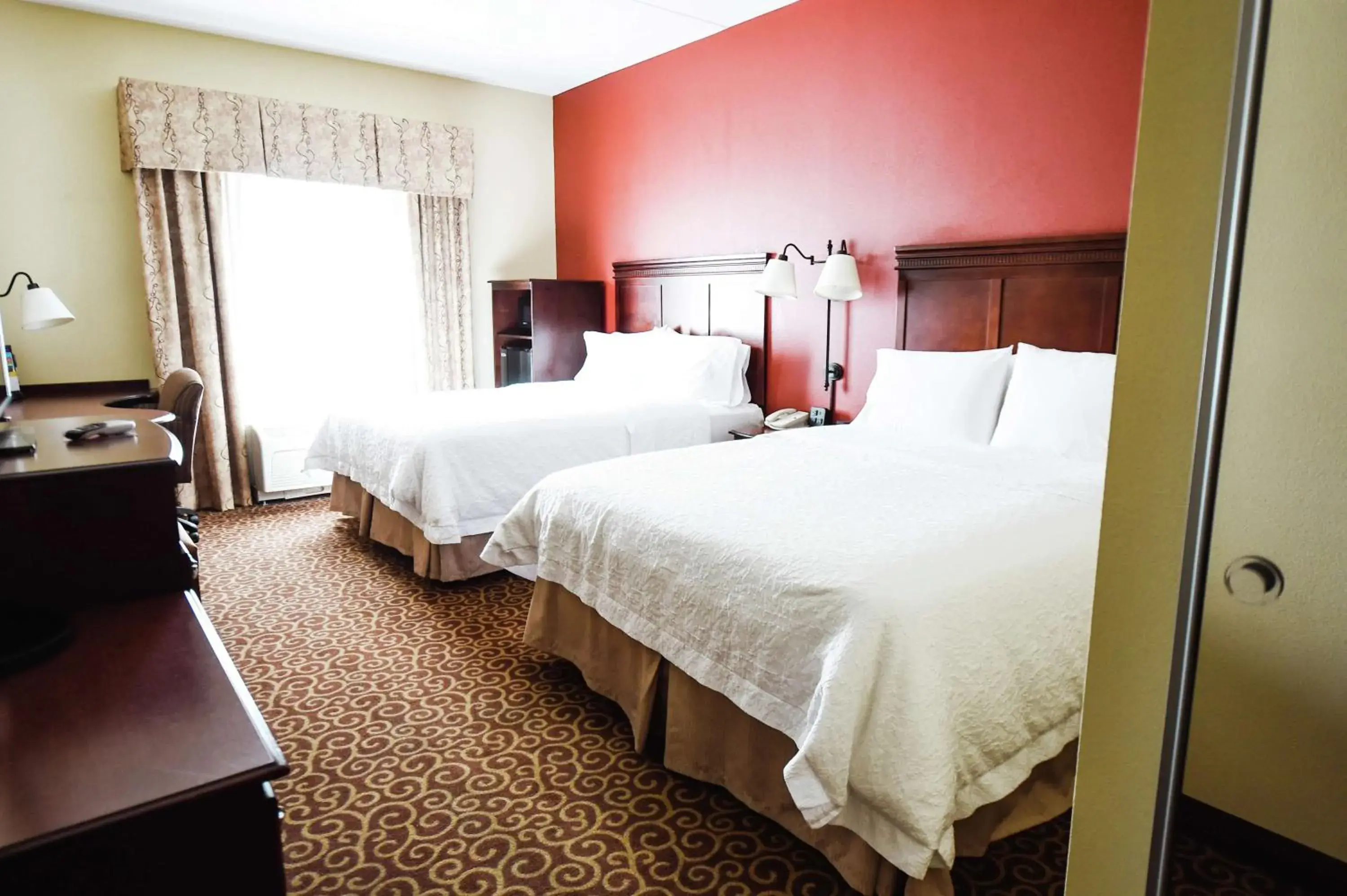 Room with Two Queen Beds - Non-Smoking in Hampton Inn & Suites Ocala - Belleview Room with Two Queen Beds - Non-Smoking in Hampton Inn & Suites Ocala - Belleview