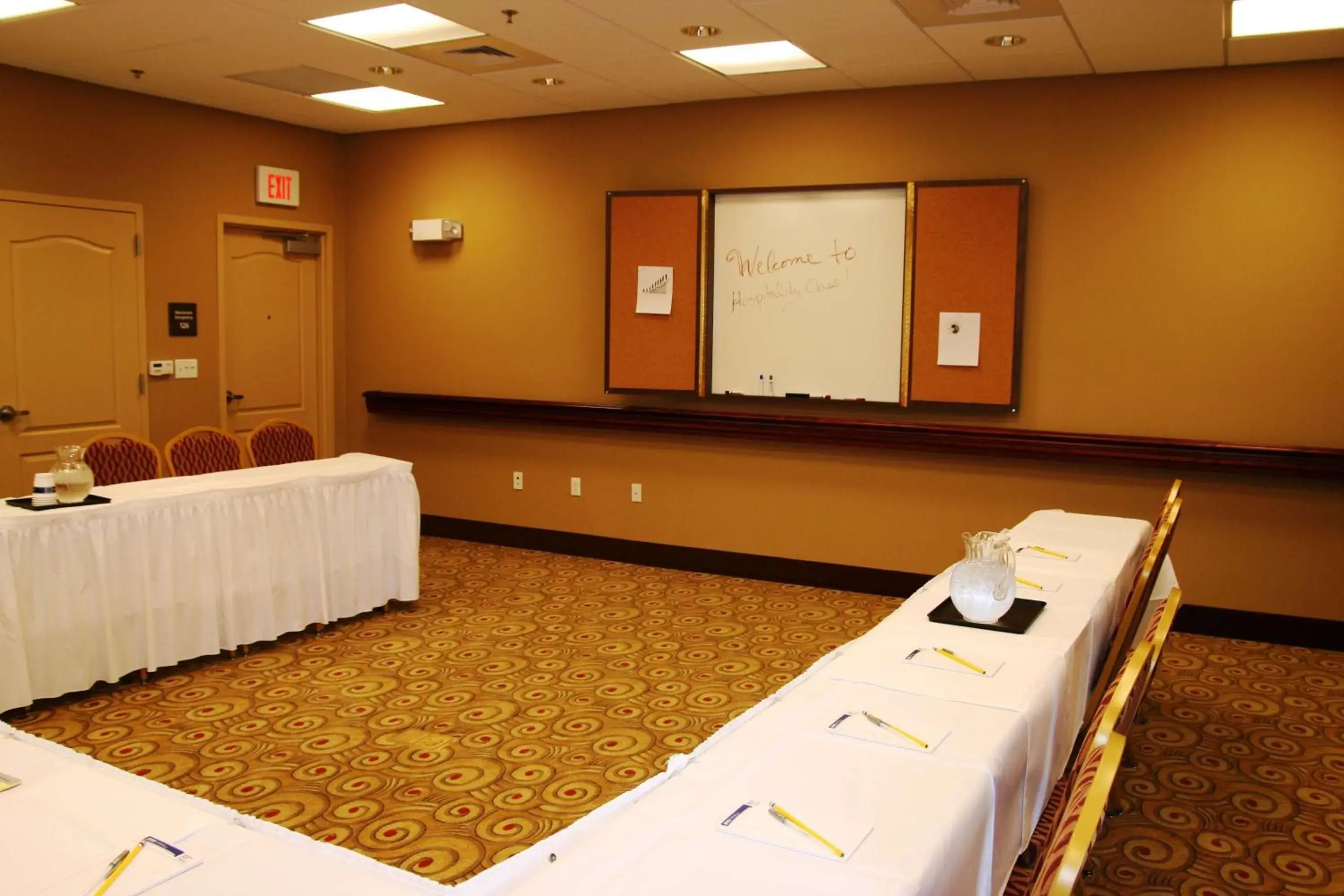 Meeting/conference room in Hampton Inn & Suites Ocala - Belleview Meeting/conference room in Hampton Inn & Suites Ocala - Belleview