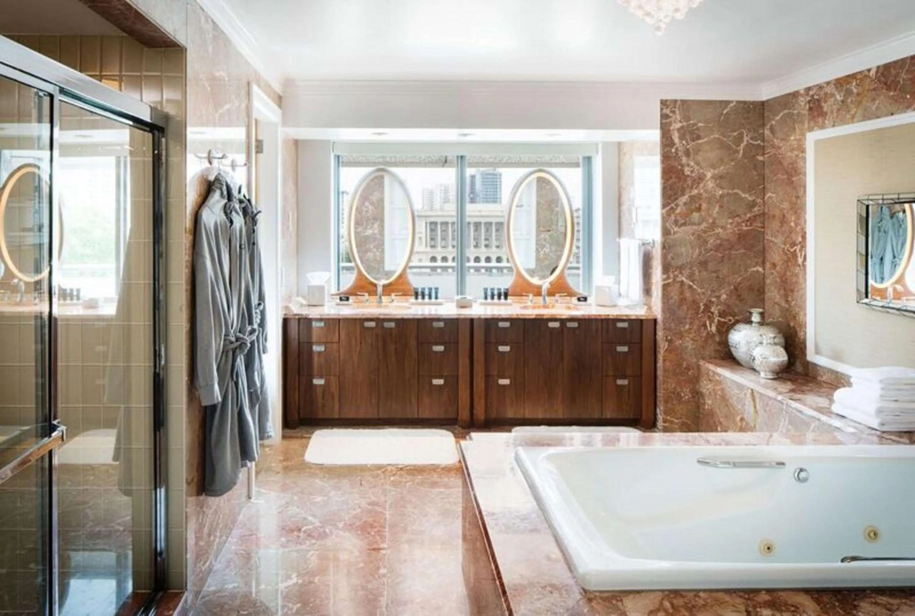Bathroom in The Logan Philadelphia, Curio Collection by Hilton