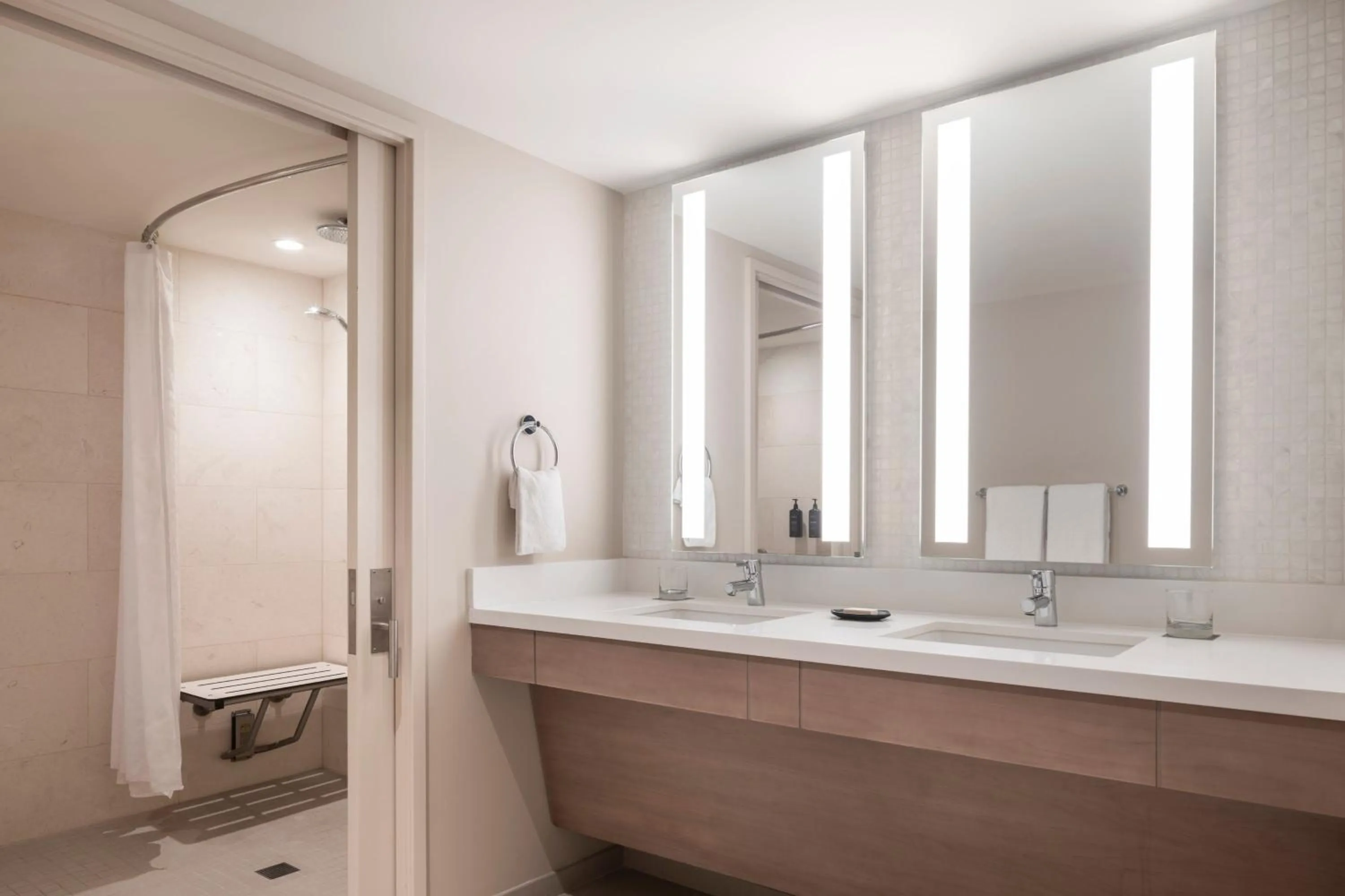 Bathroom in Sheraton Waikiki Beach Resort