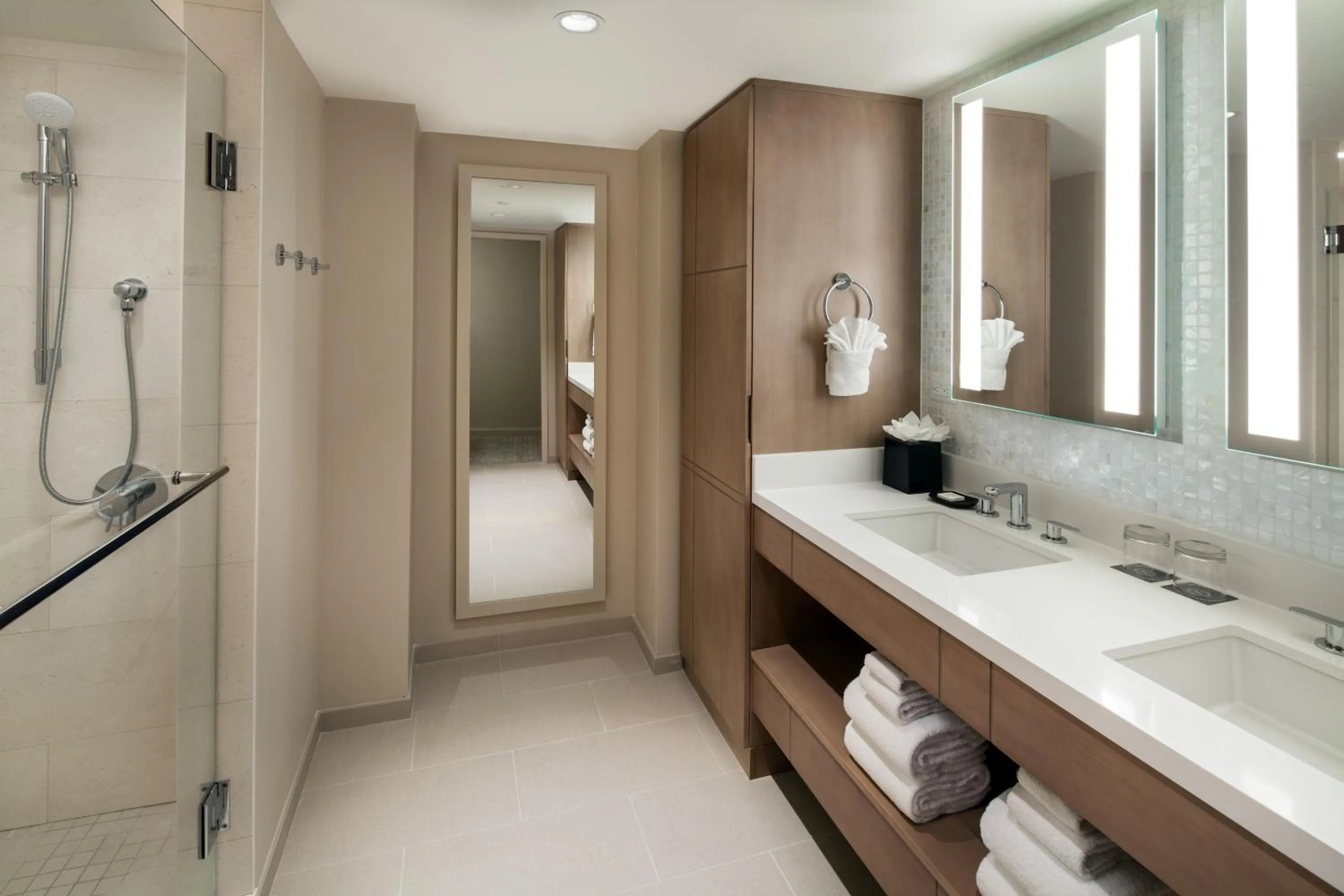 Bathroom in Sheraton Waikiki Beach Resort