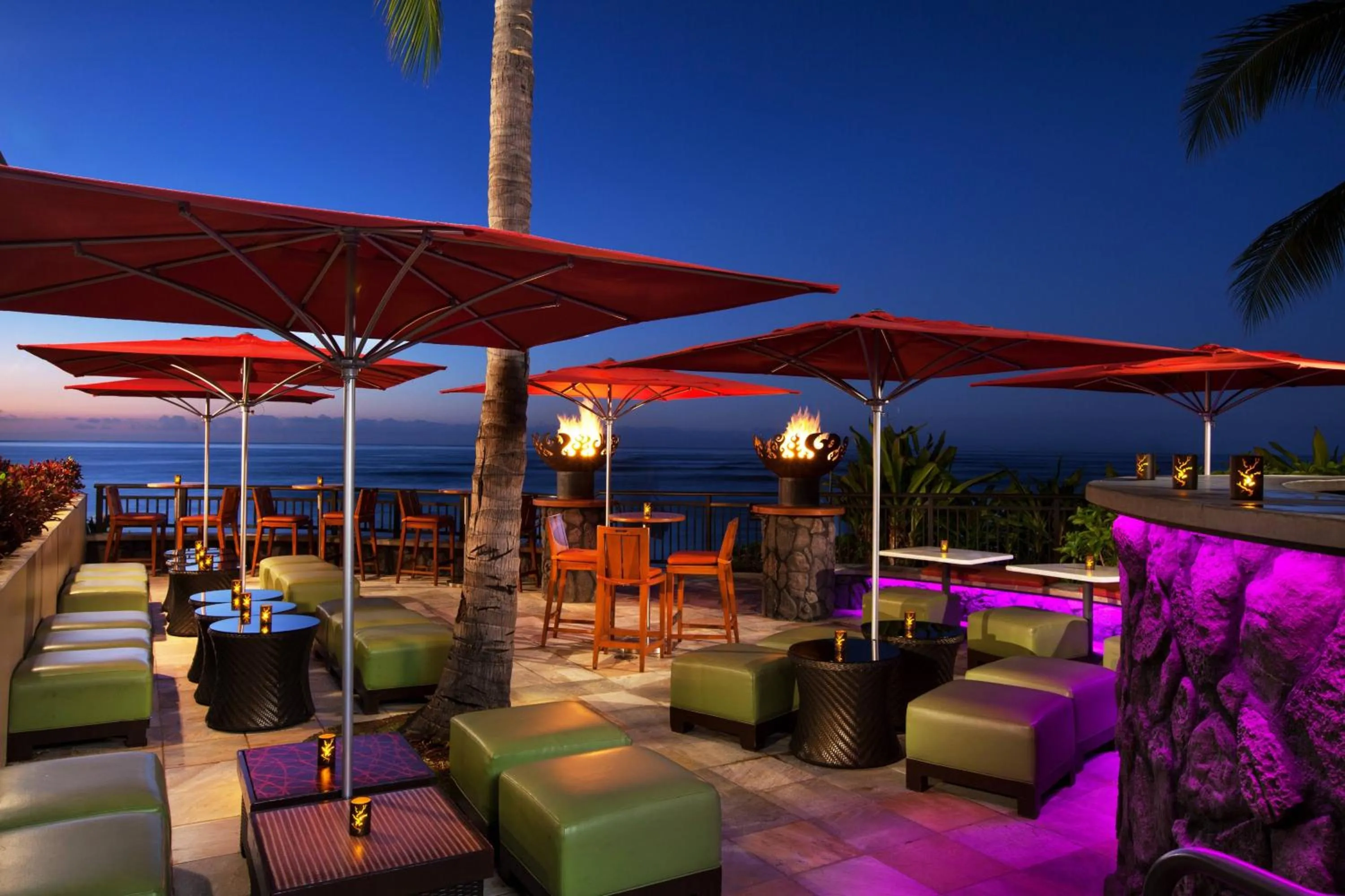 Restaurant/places to eat in Sheraton Waikiki Beach Resort